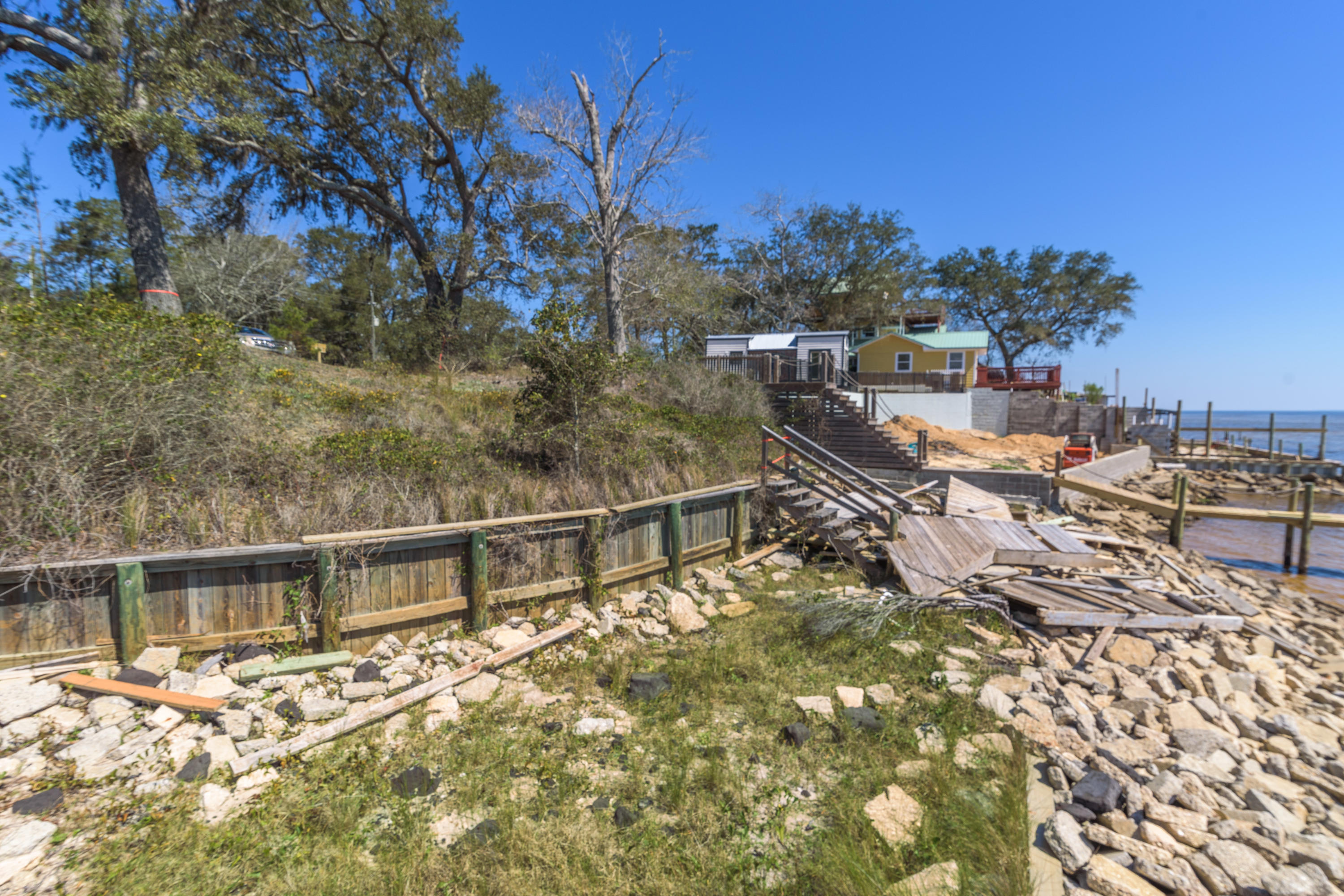 CHICKASAW S/D - Land