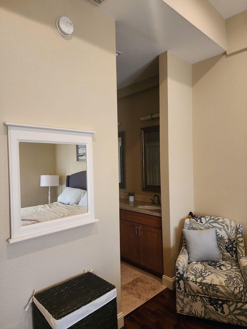 DESTIN BEACH CLUB - Residential Lease