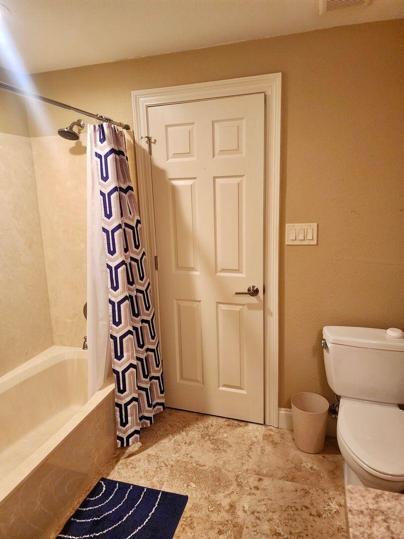 DESTIN BEACH CLUB - Residential Lease