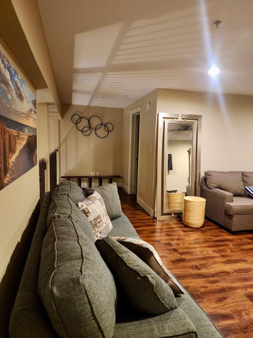 DESTIN BEACH CLUB - Residential Lease