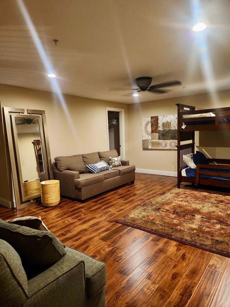 DESTIN BEACH CLUB - Residential Lease