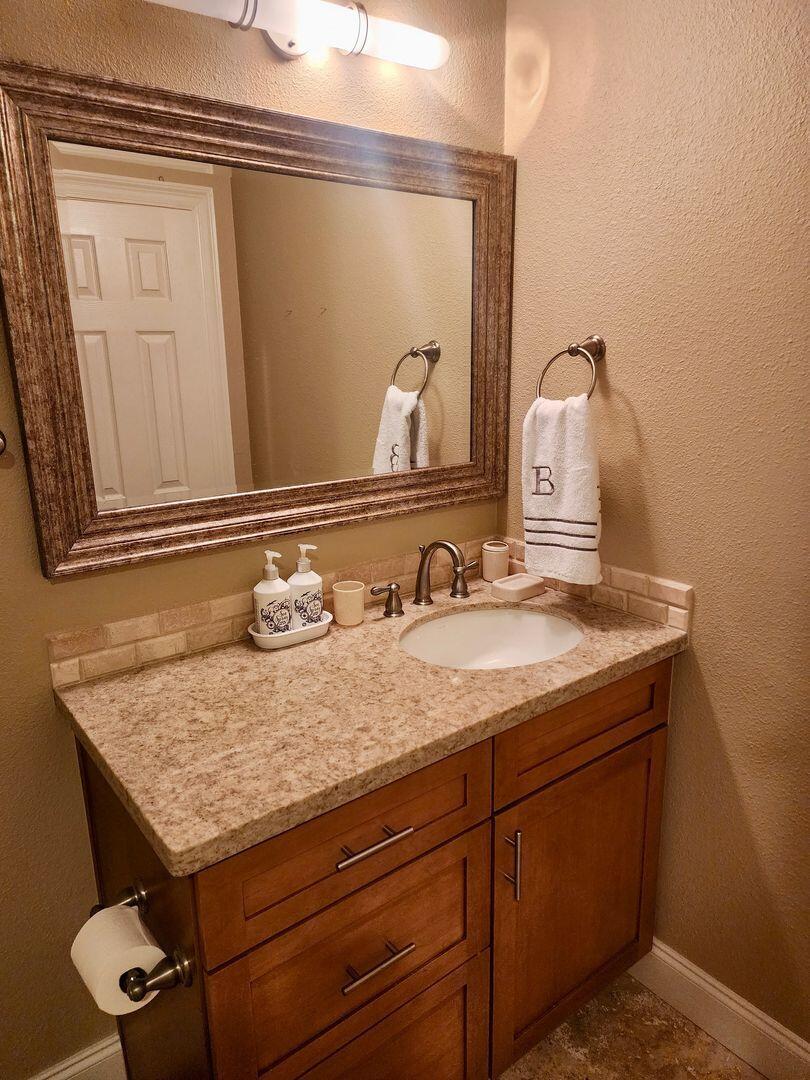 DESTIN BEACH CLUB - Residential Lease