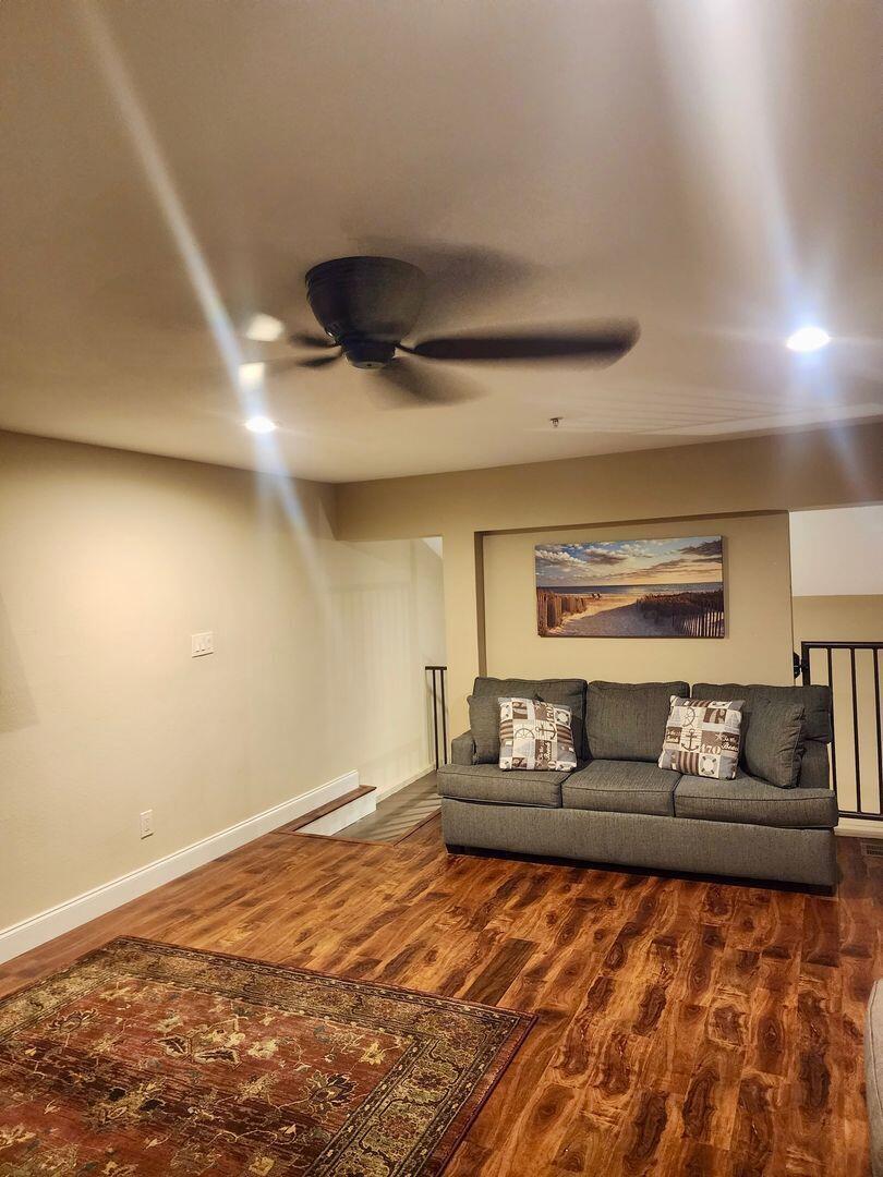 DESTIN BEACH CLUB - Residential Lease