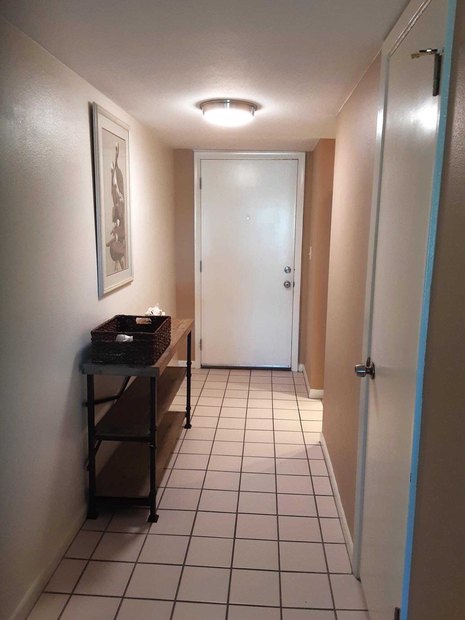 EL MATADOR CONDO - Residential