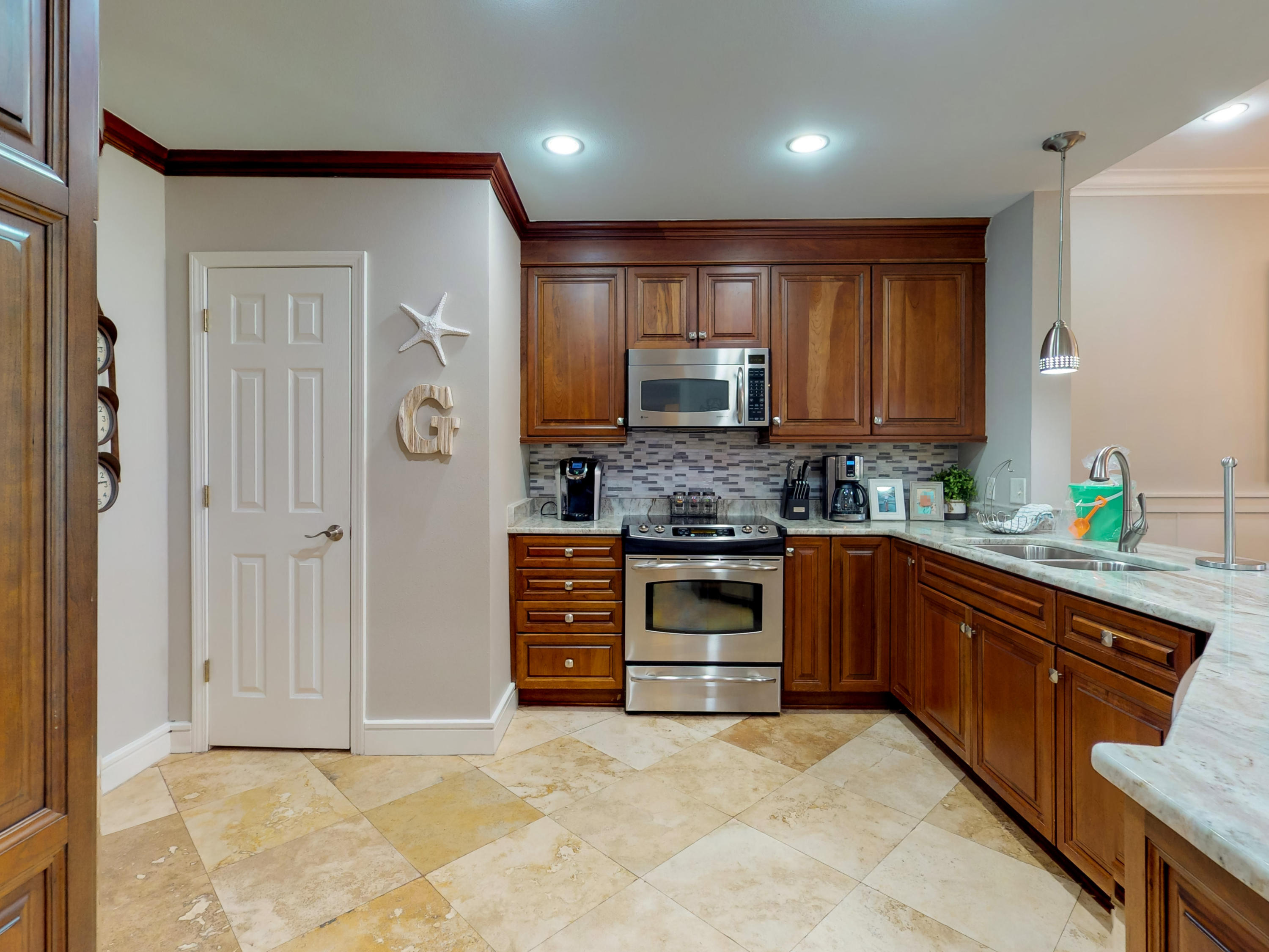 TIVOLI TERRACE PH 1 - Residential