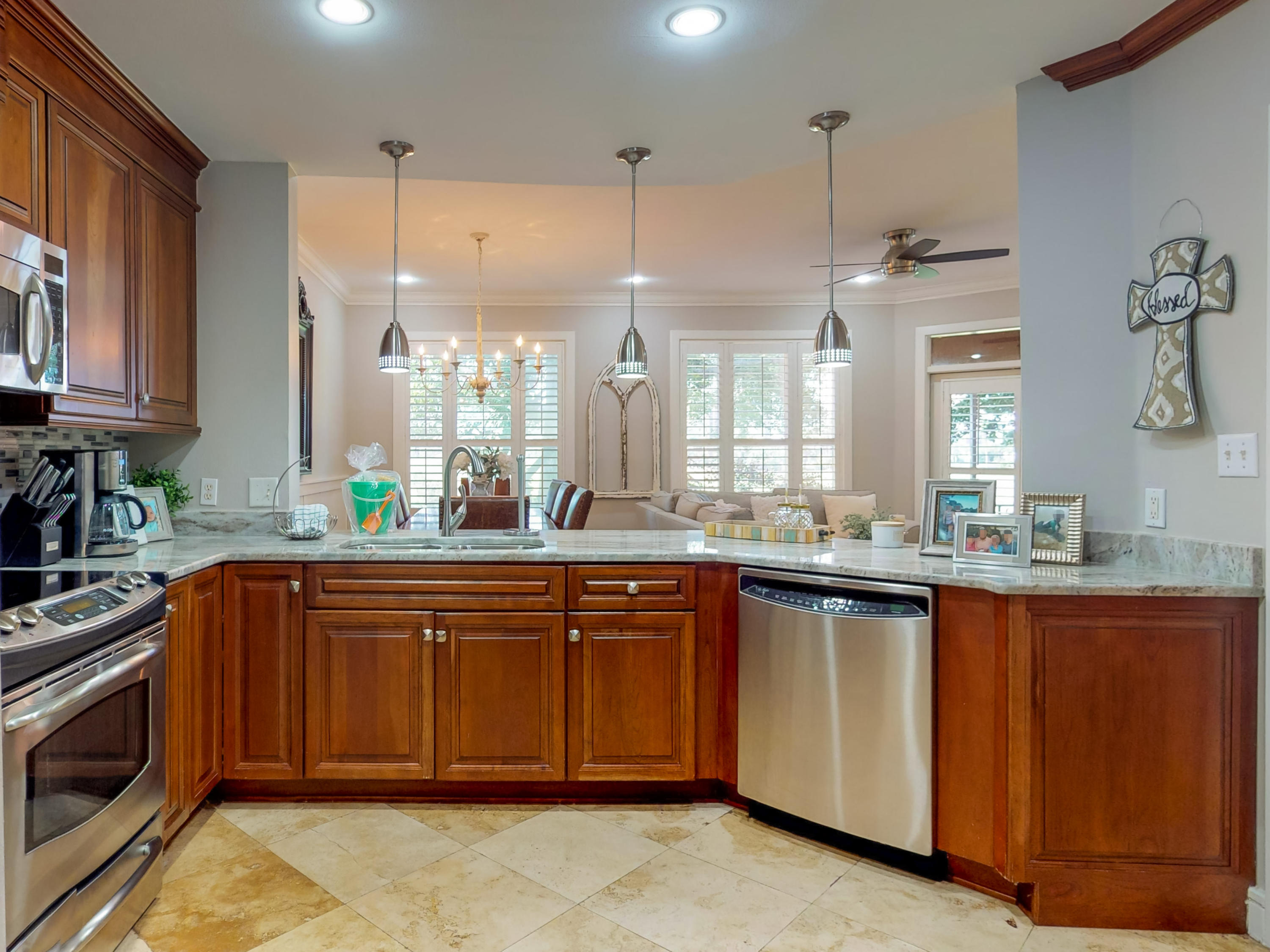 TIVOLI TERRACE PH 1 - Residential