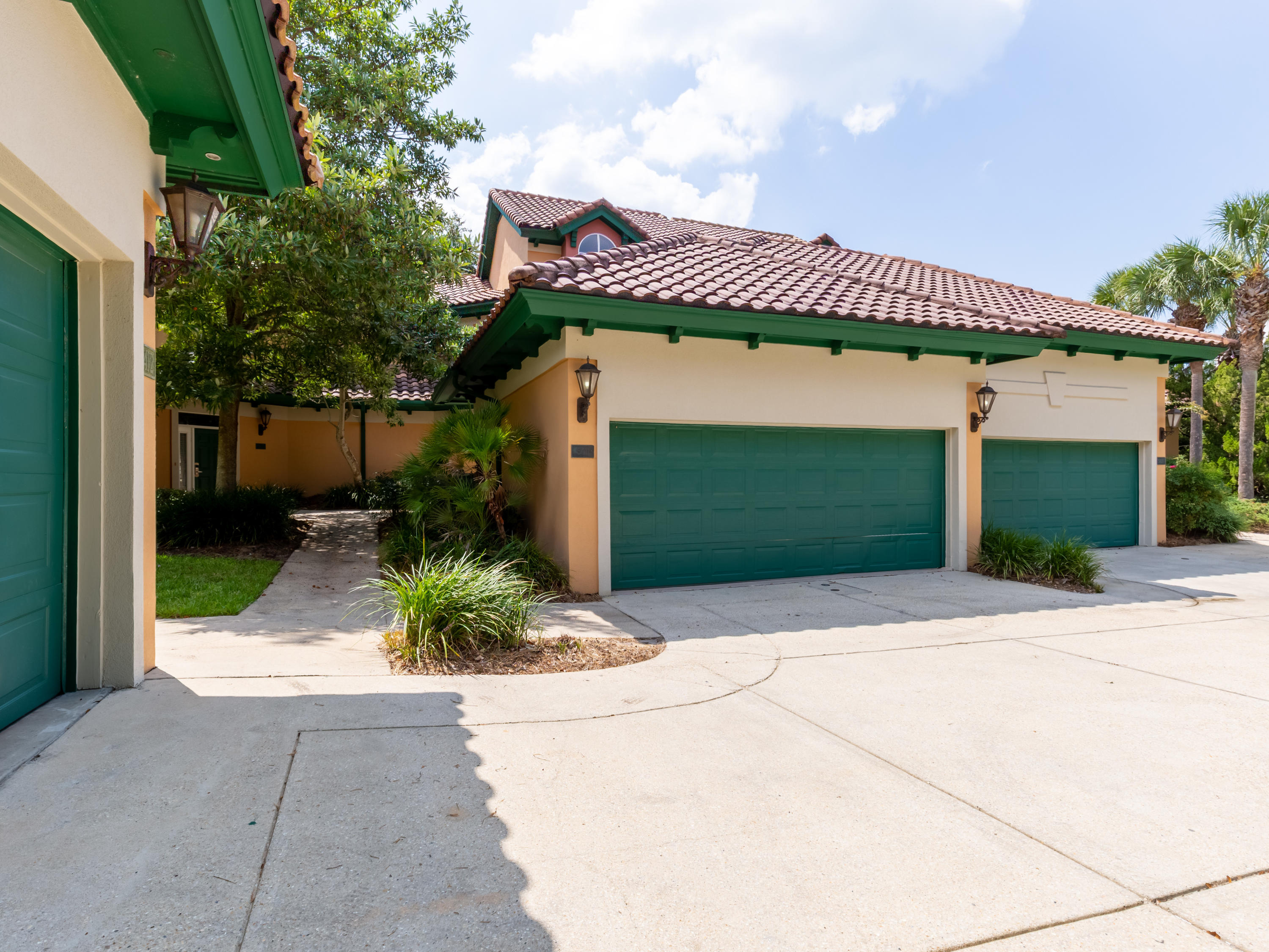 TIVOLI TERRACE PH 1 - Residential