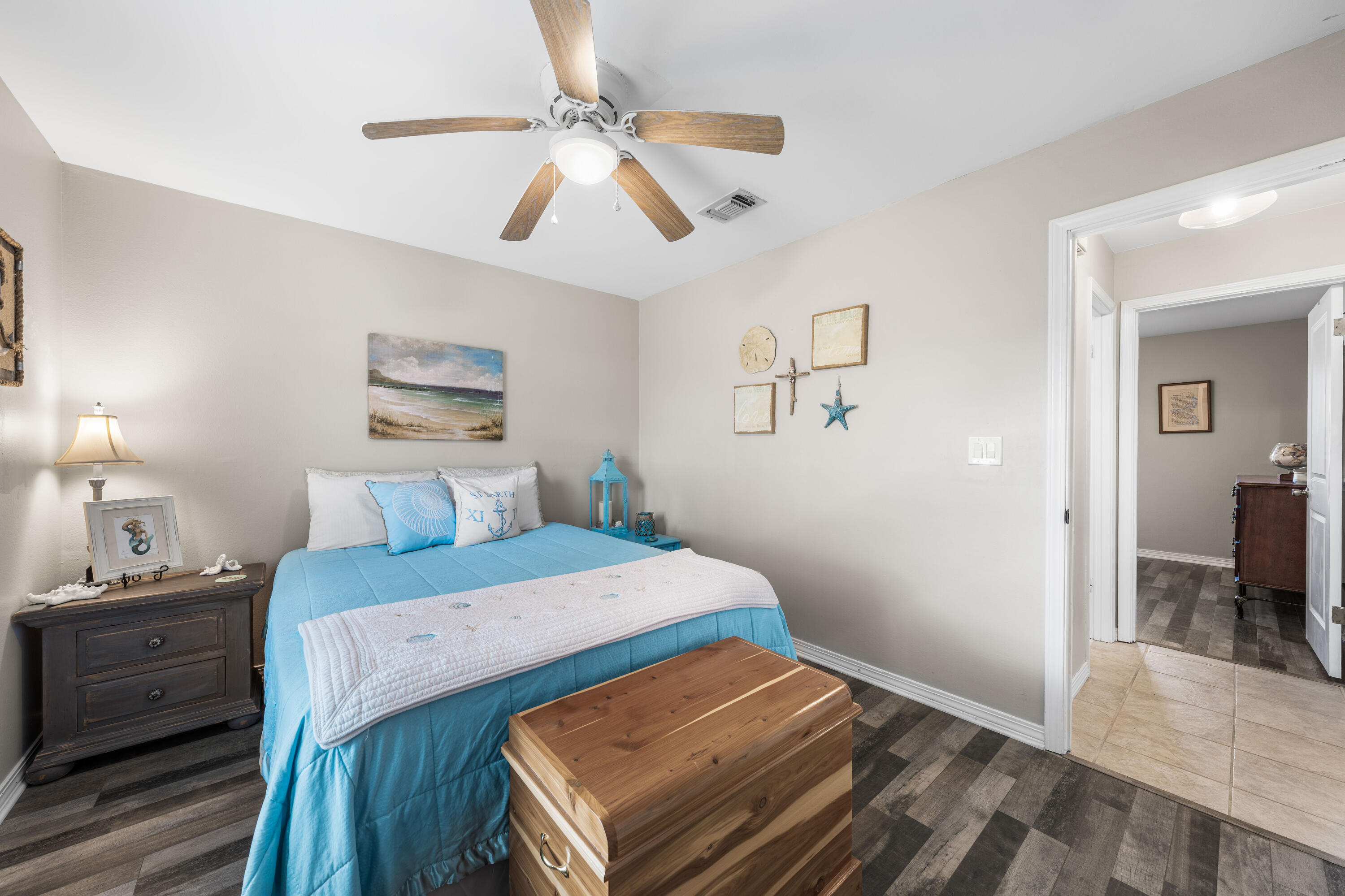 COUNTRY BREEZE ESTATES - Residential