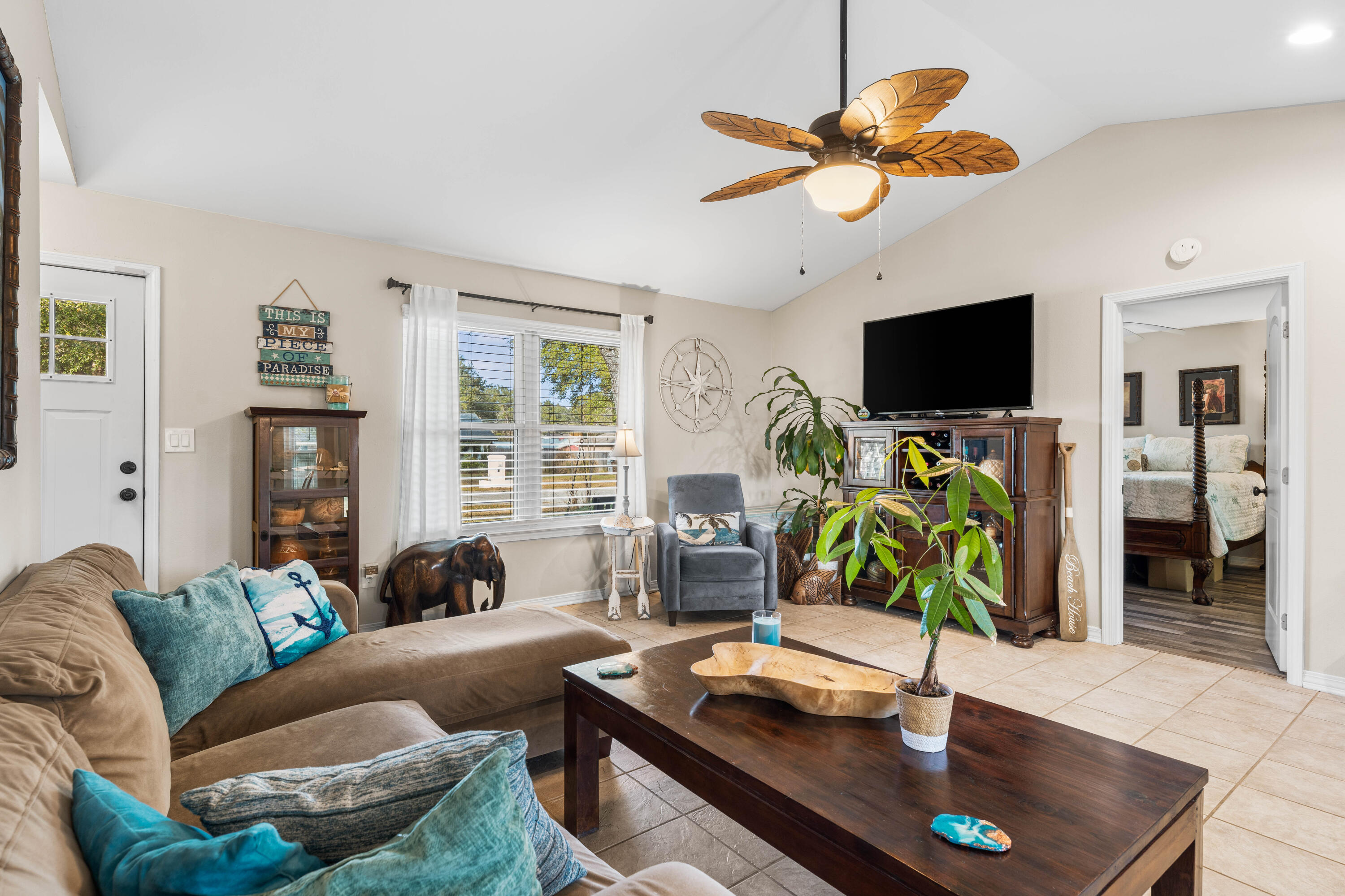 COUNTRY BREEZE ESTATES - Residential