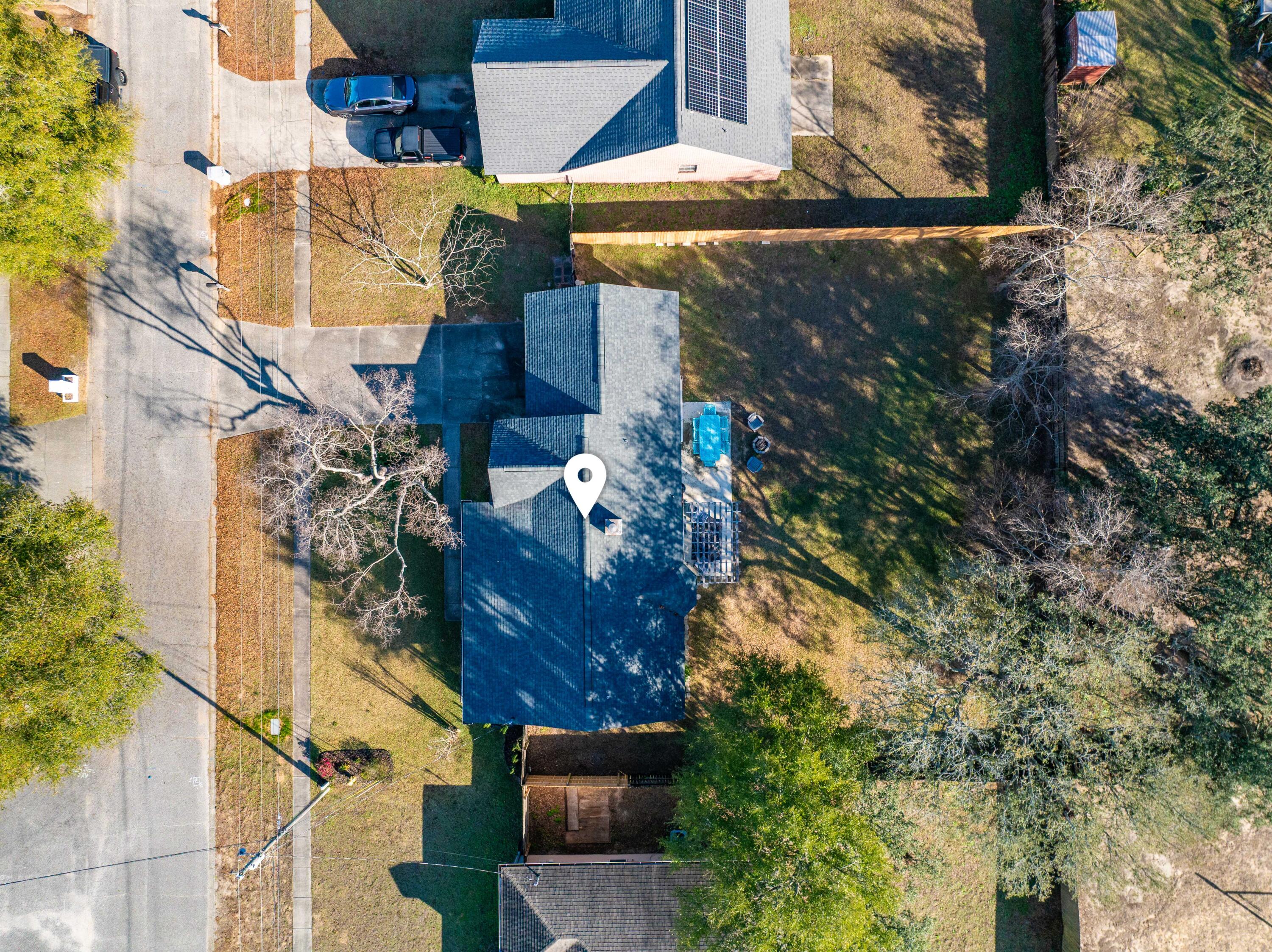 COUNTRY BREEZE ESTATES - Residential