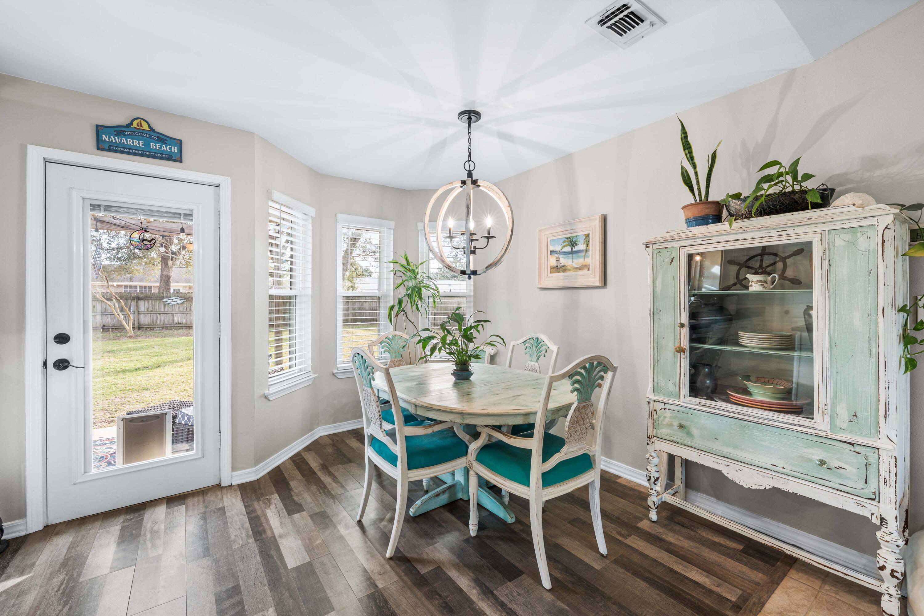 COUNTRY BREEZE ESTATES - Residential