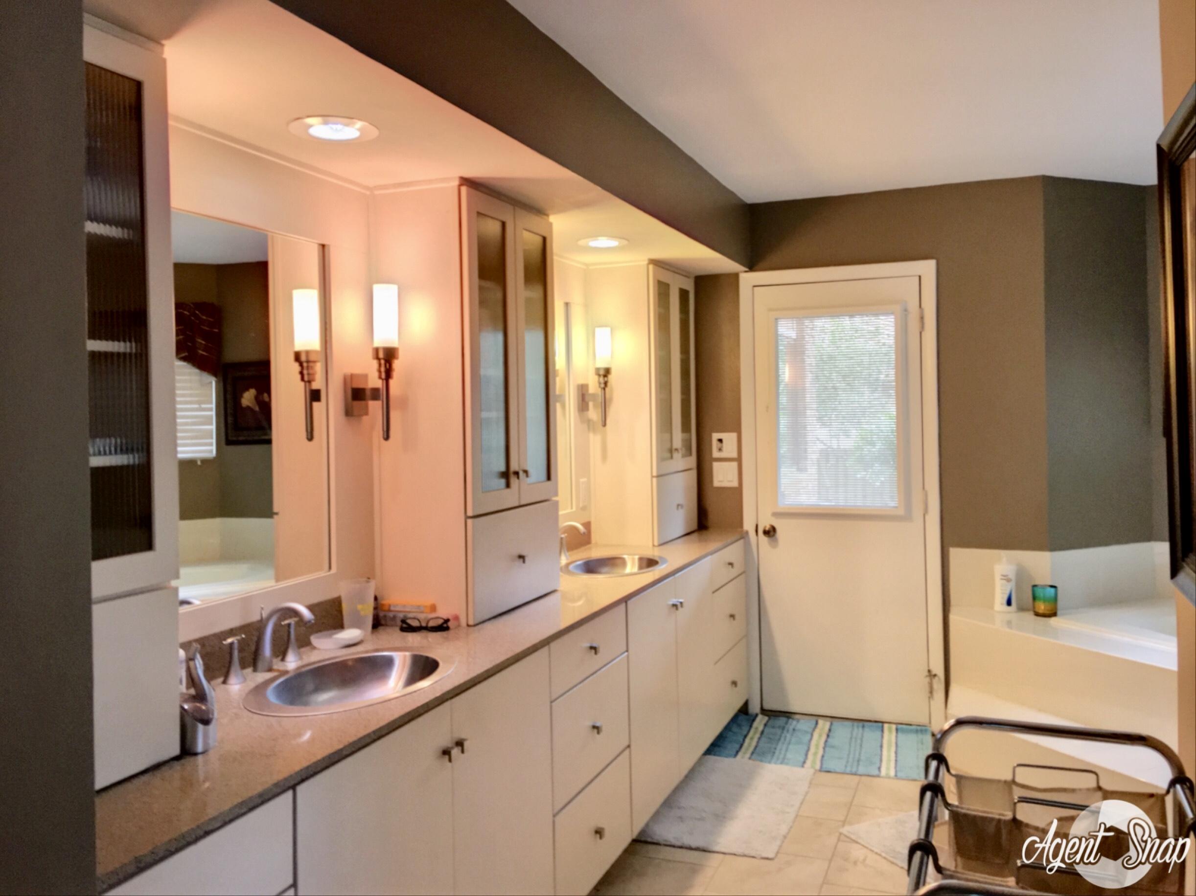 M J PARRISH S/D - Residential