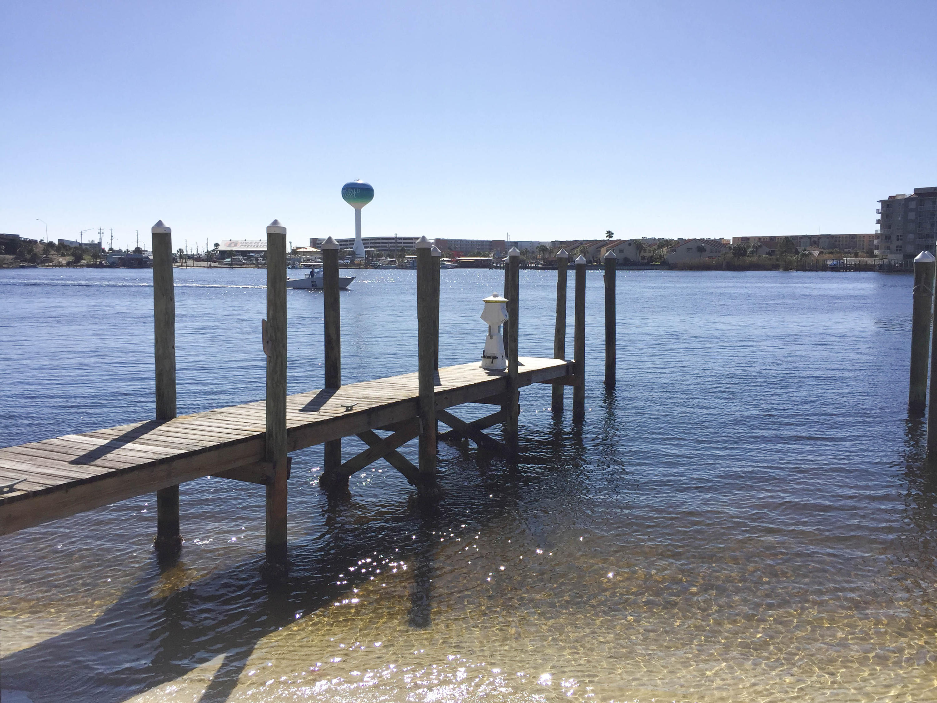 SAILWATCH LANDING - Residential