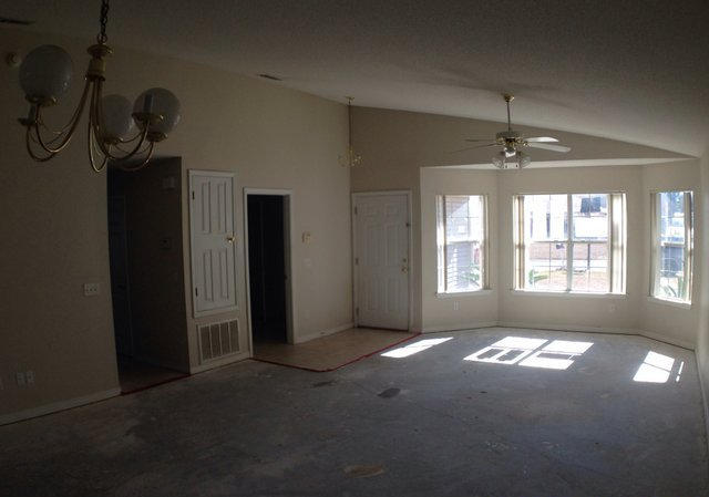 VILLAS AT CHANTILLY THE - Residential