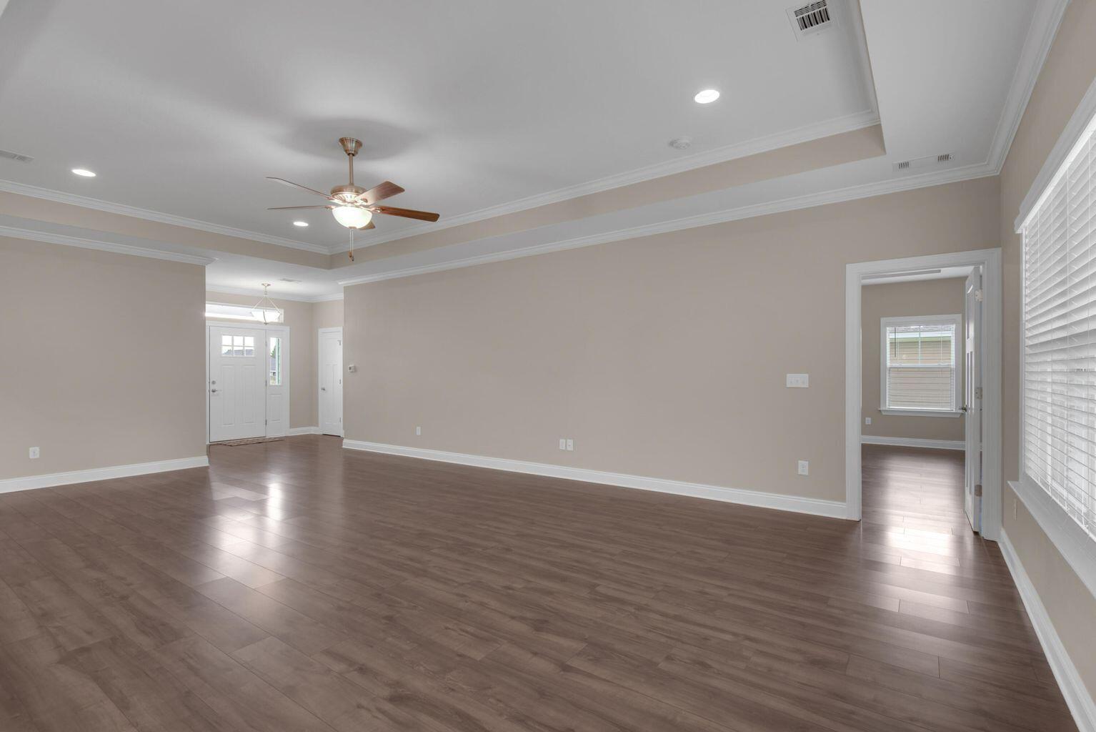 CROSS CREEK - Residential