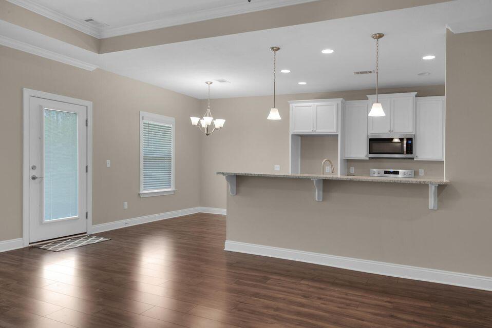 CROSS CREEK - Residential