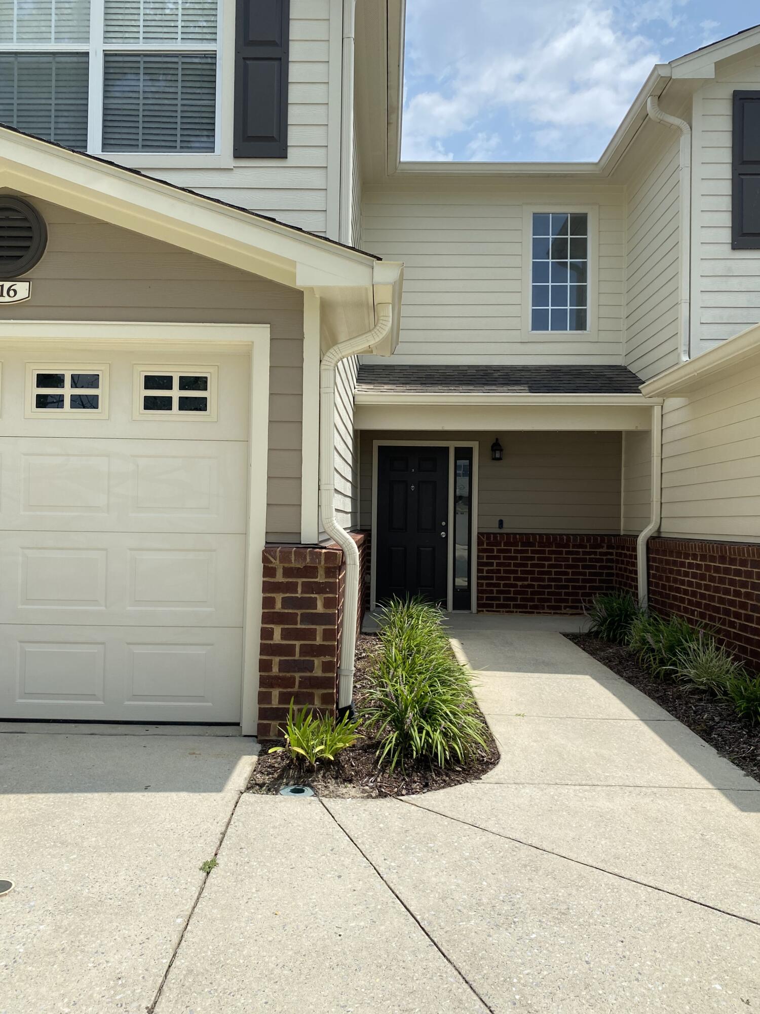 EAGLES LANDING S/D - Residential Lease