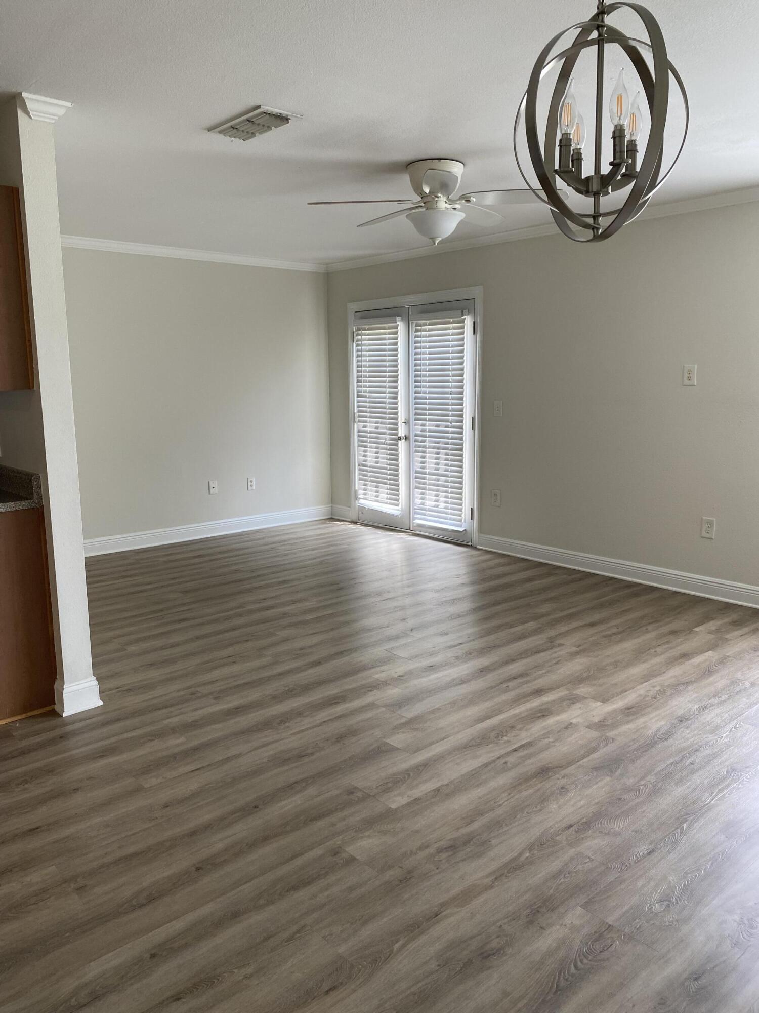 EAGLES LANDING S/D - Residential Lease