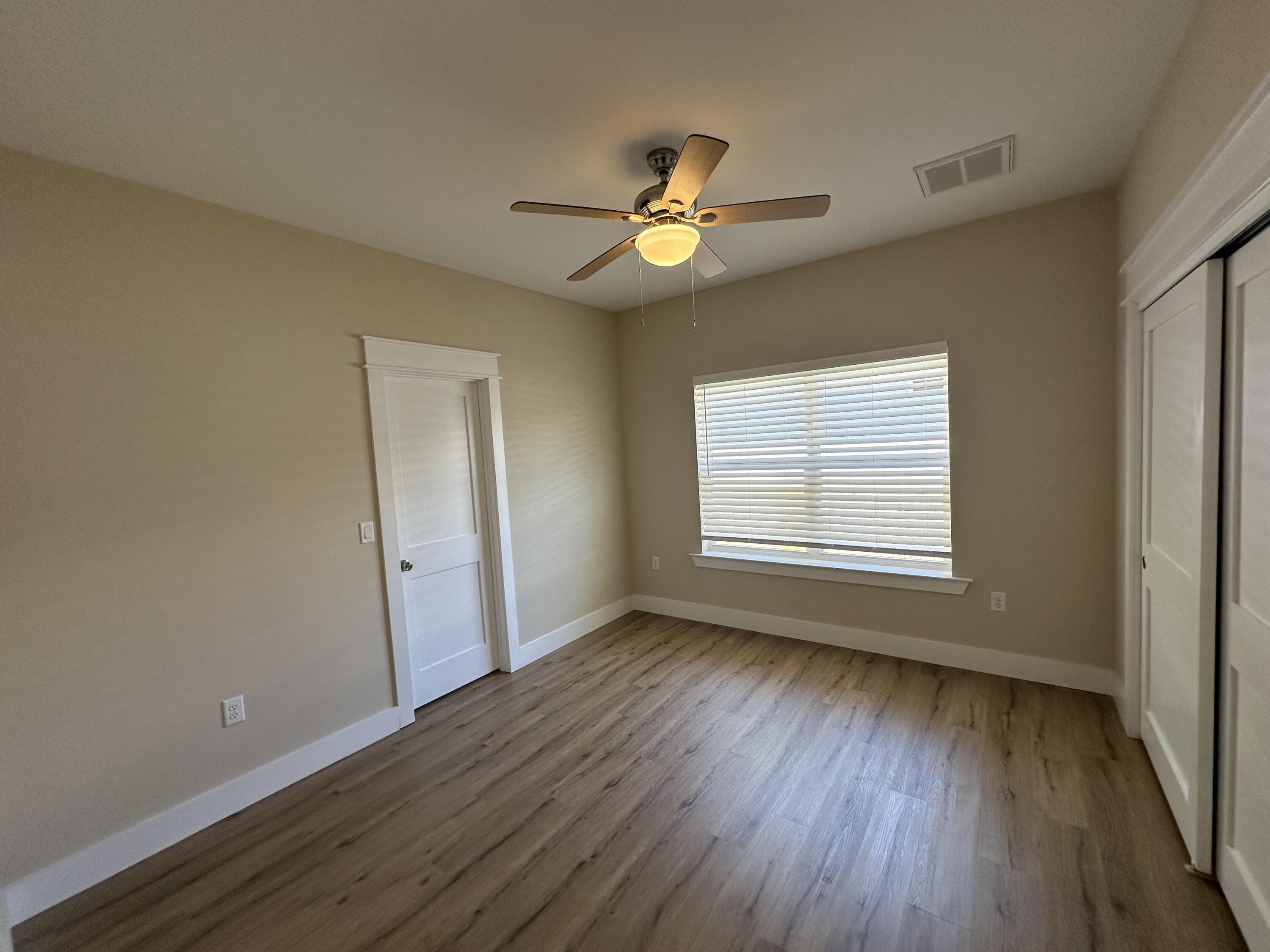 KELLYS ADDN - Residential Lease