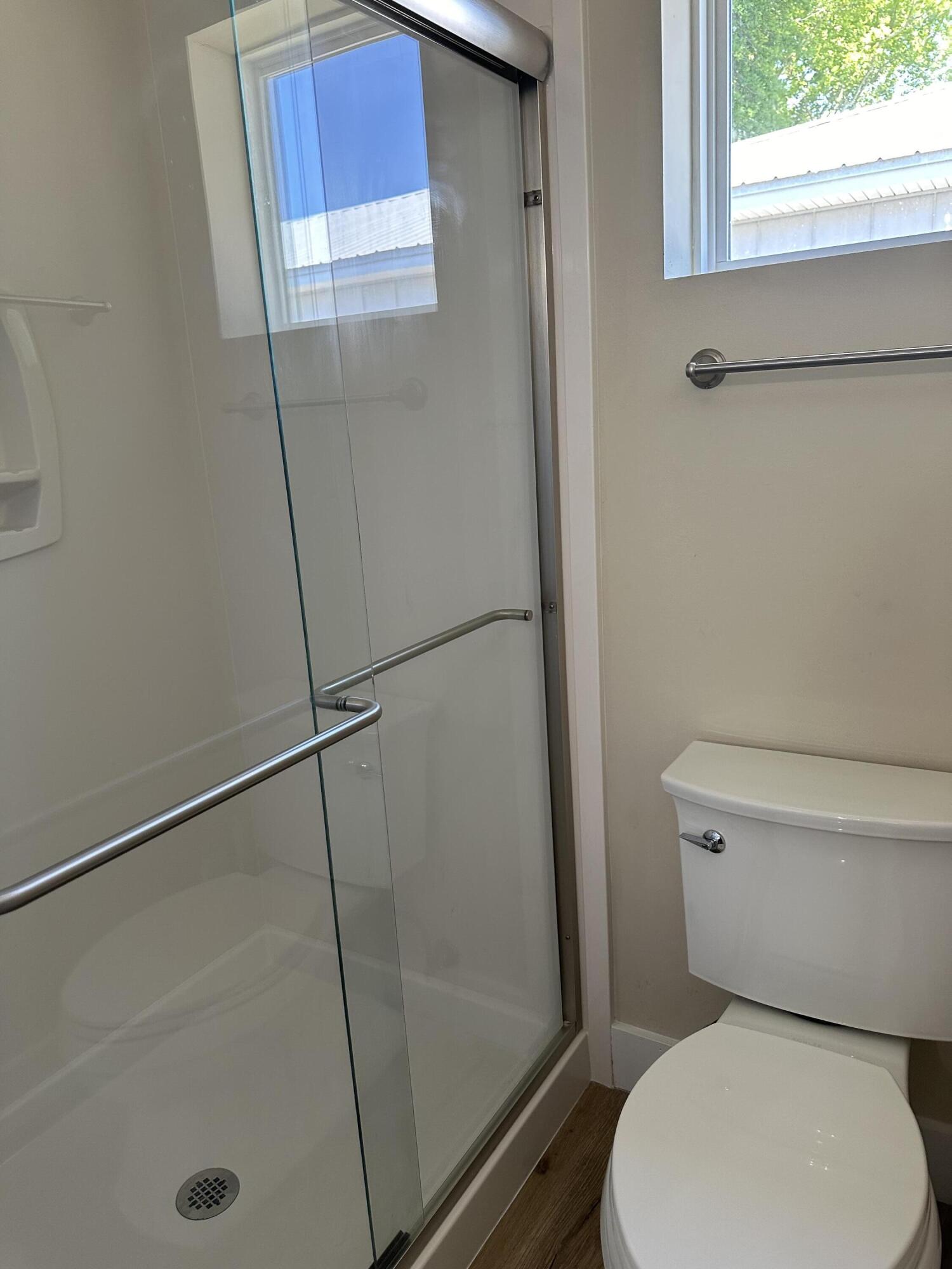 KELLYS ADDN - Residential Lease