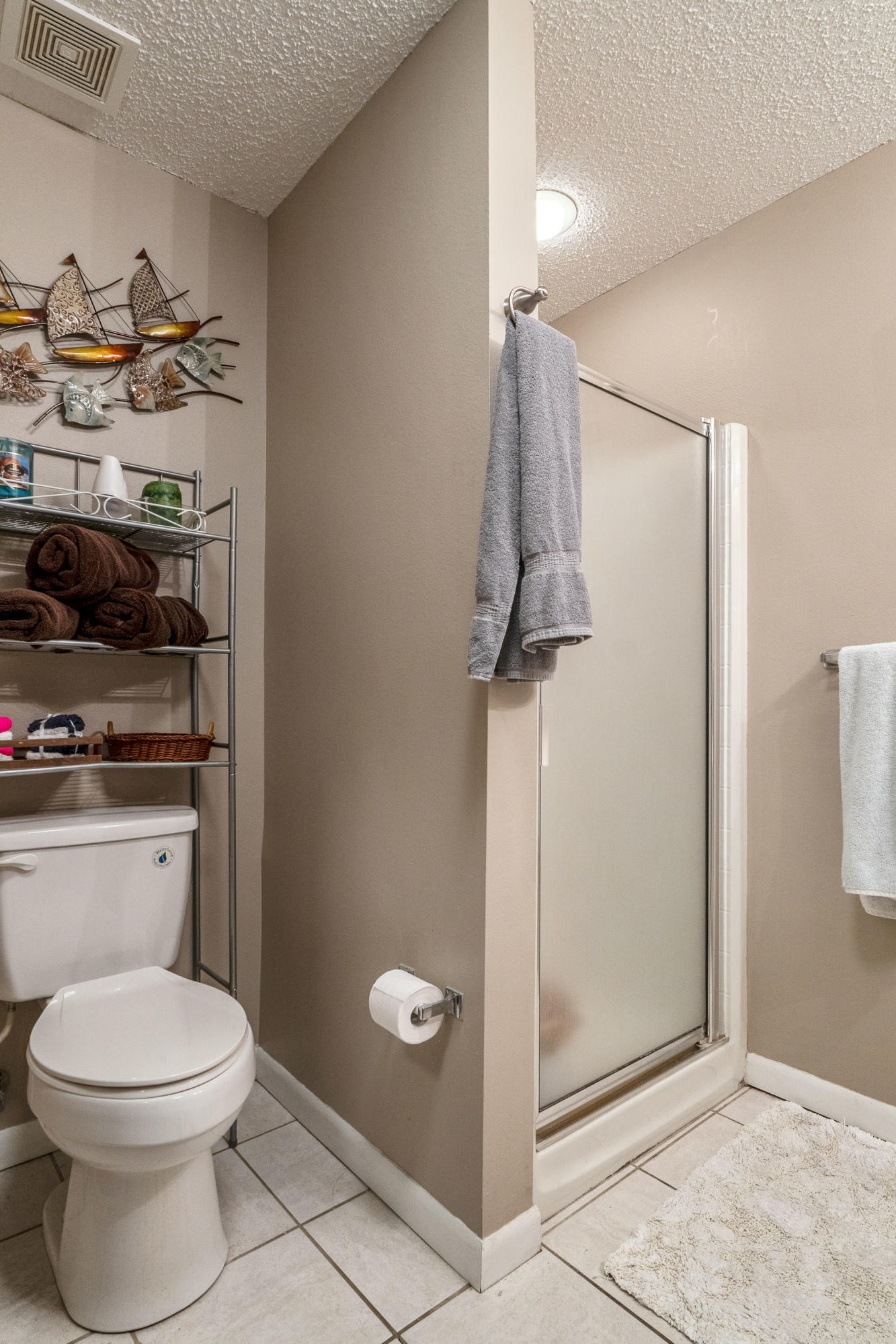 PALM COURT YACHT CLUB - Residential