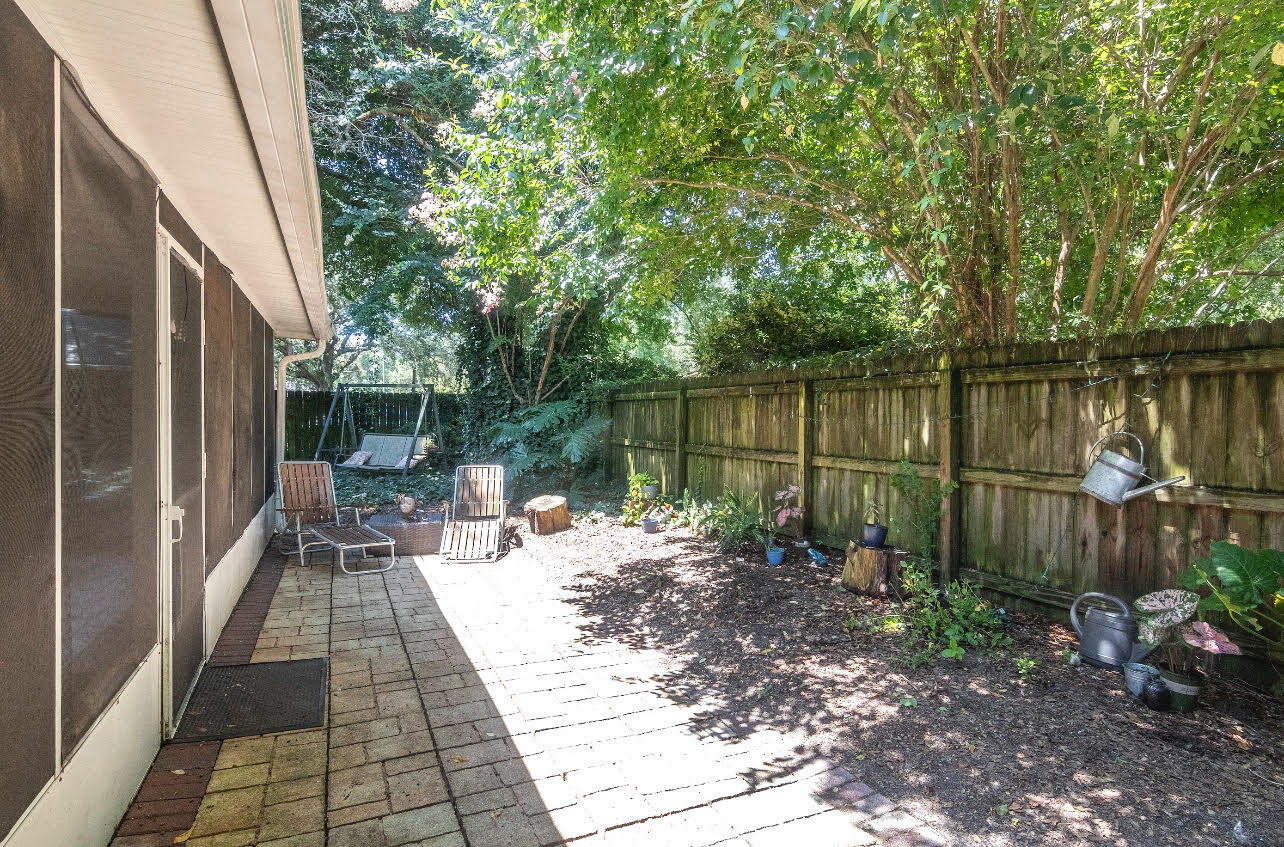 SUMMER TREE - Residential