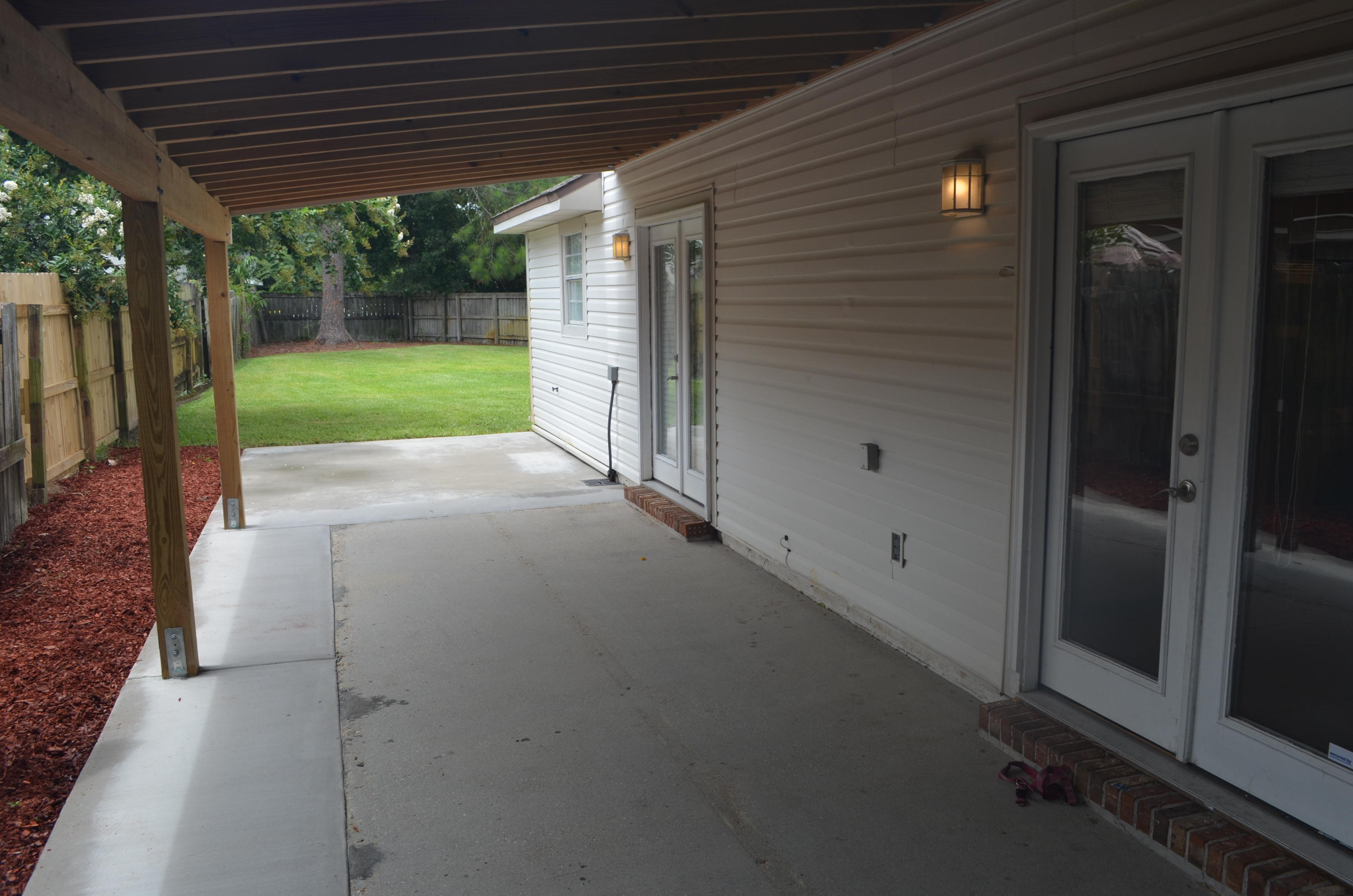 CANTERBURY WOODS - Residential Lease