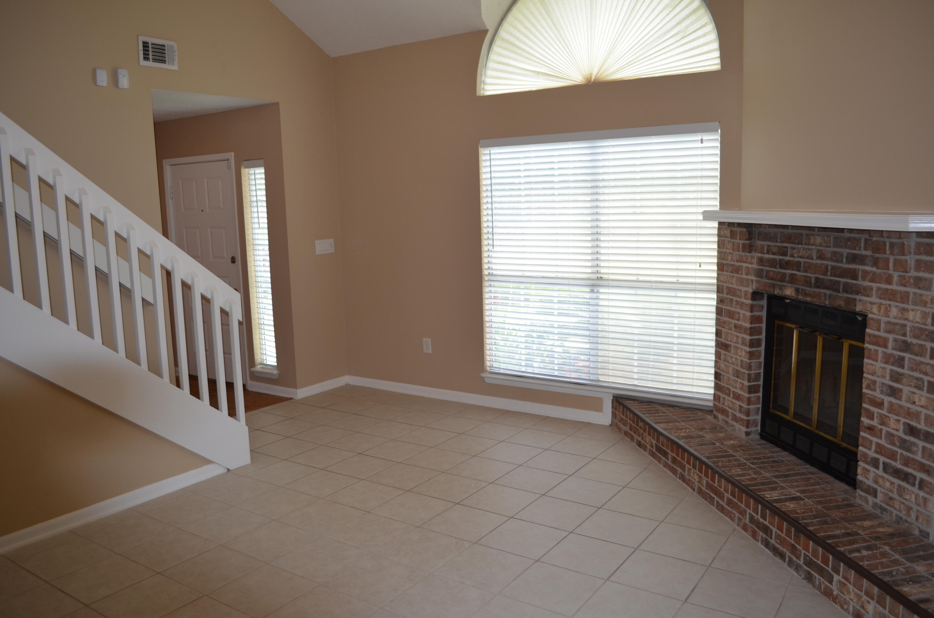 CANTERBURY WOODS - Residential Lease