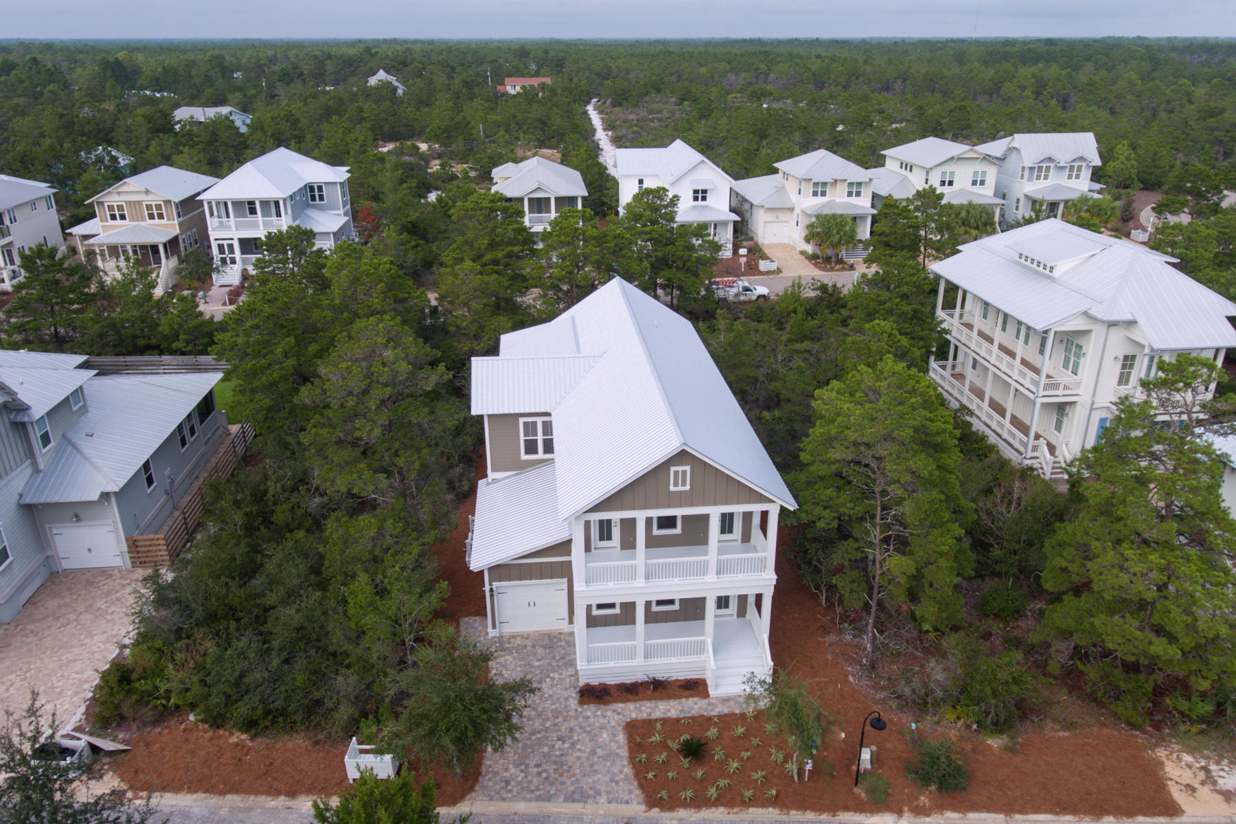 HIGHLAND PARKS - Residential