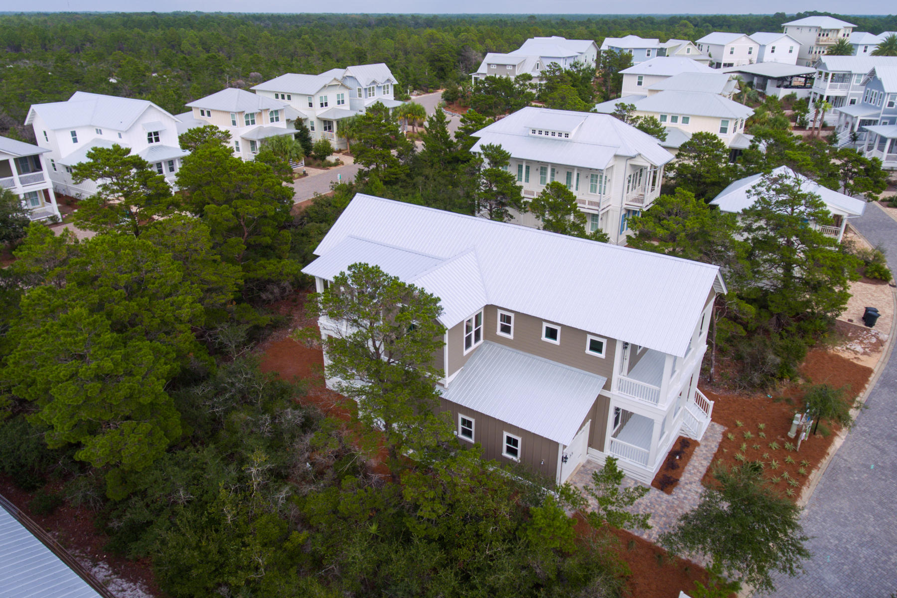 HIGHLAND PARKS - Residential