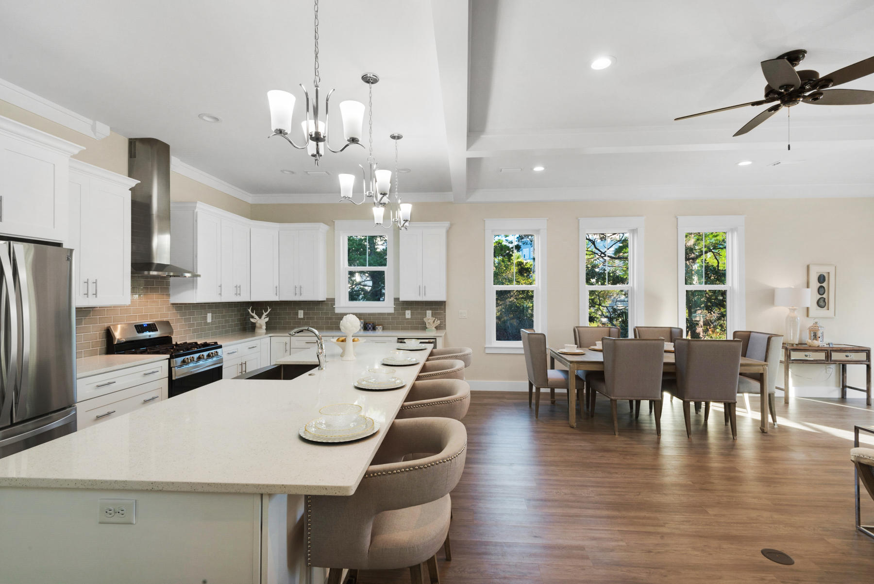 HIGHLAND PARKS - Residential