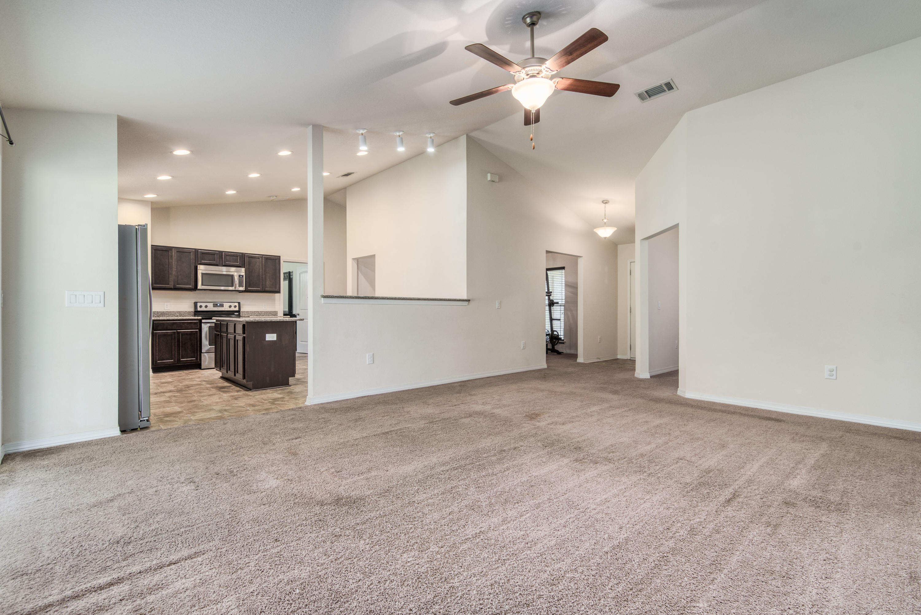 NAVARRE S/D 2ND ADDN - Residential