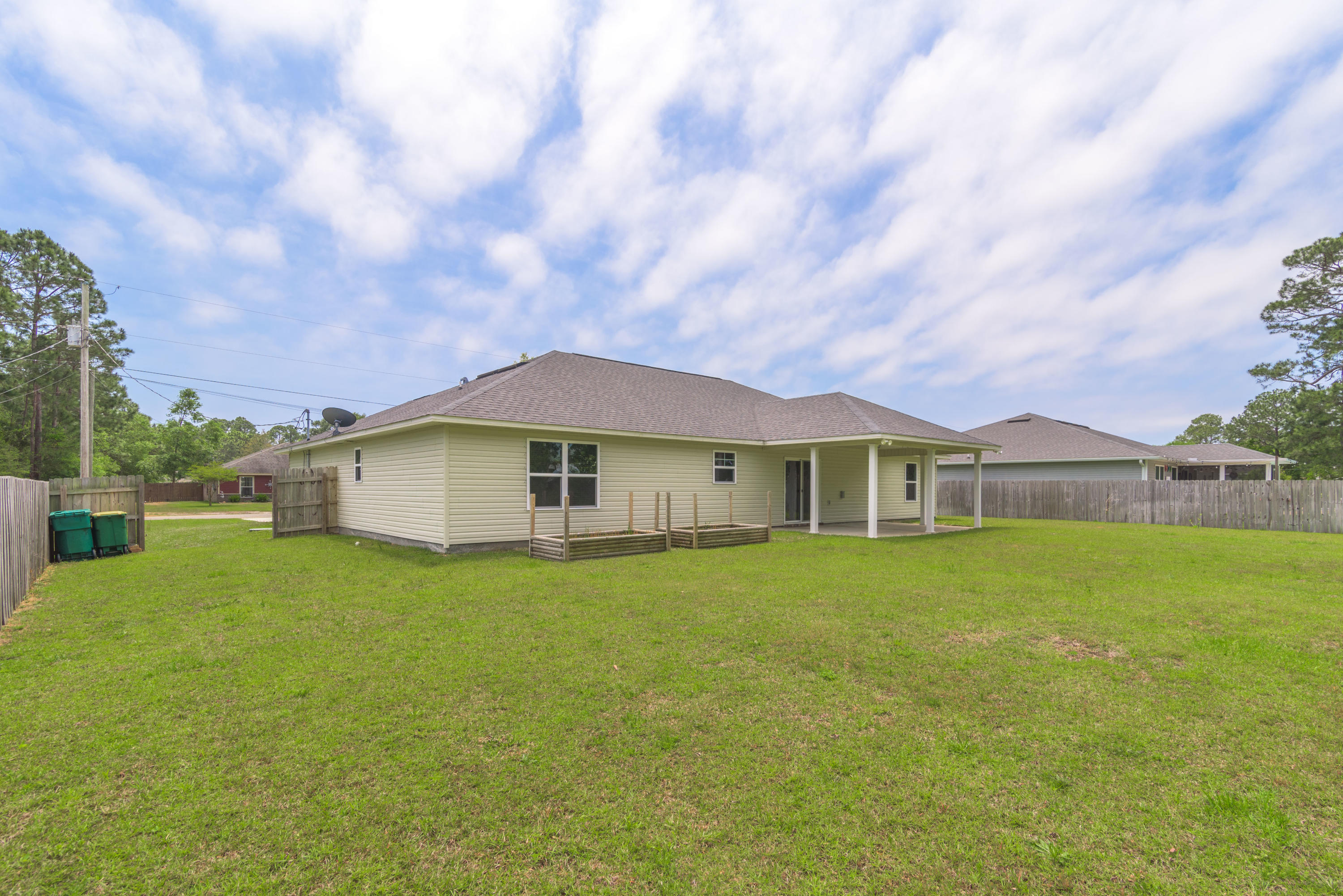 NAVARRE S/D 2ND ADDN - Residential