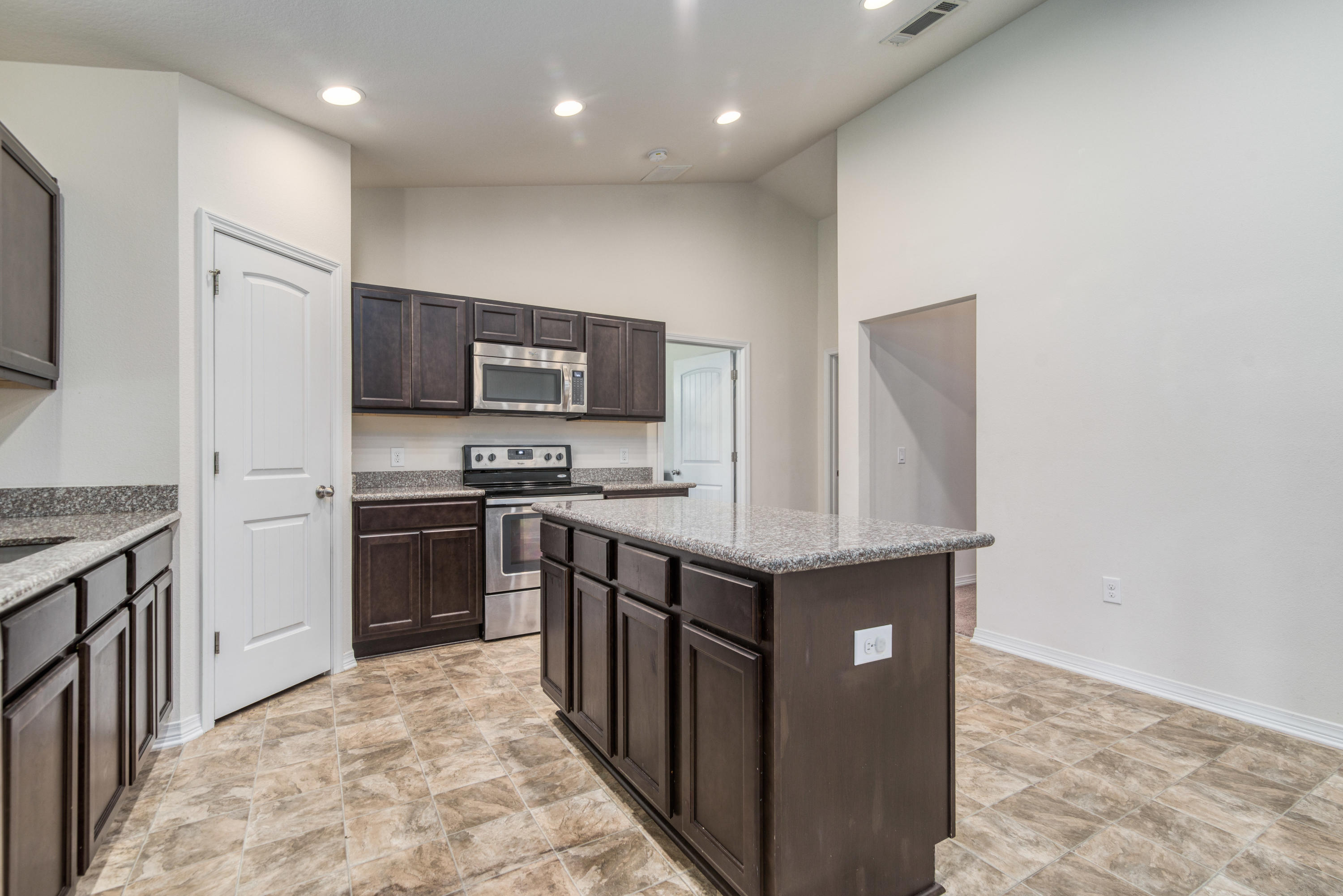 NAVARRE S/D 2ND ADDN - Residential