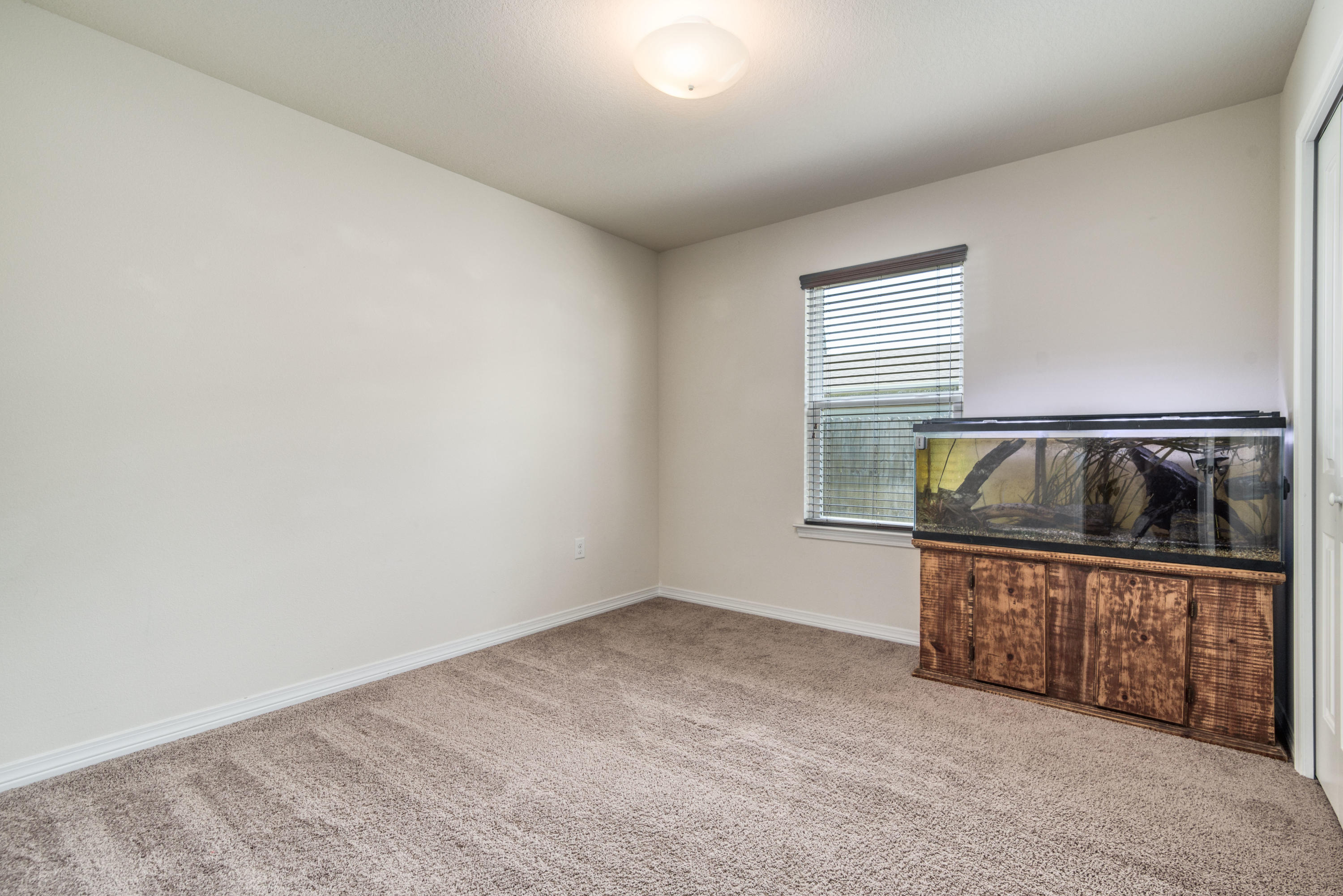 NAVARRE S/D 2ND ADDN - Residential