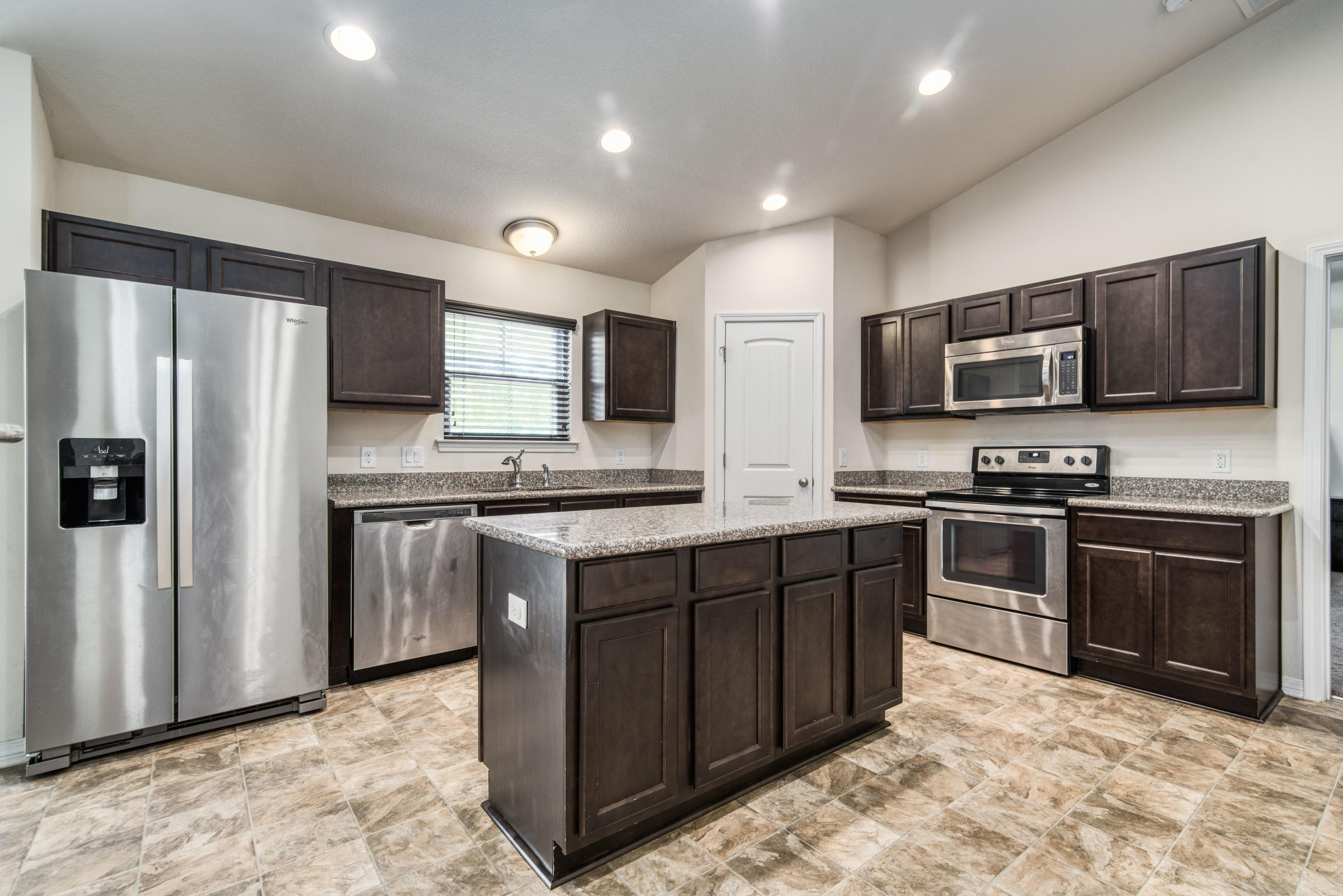 NAVARRE S/D 2ND ADDN - Residential