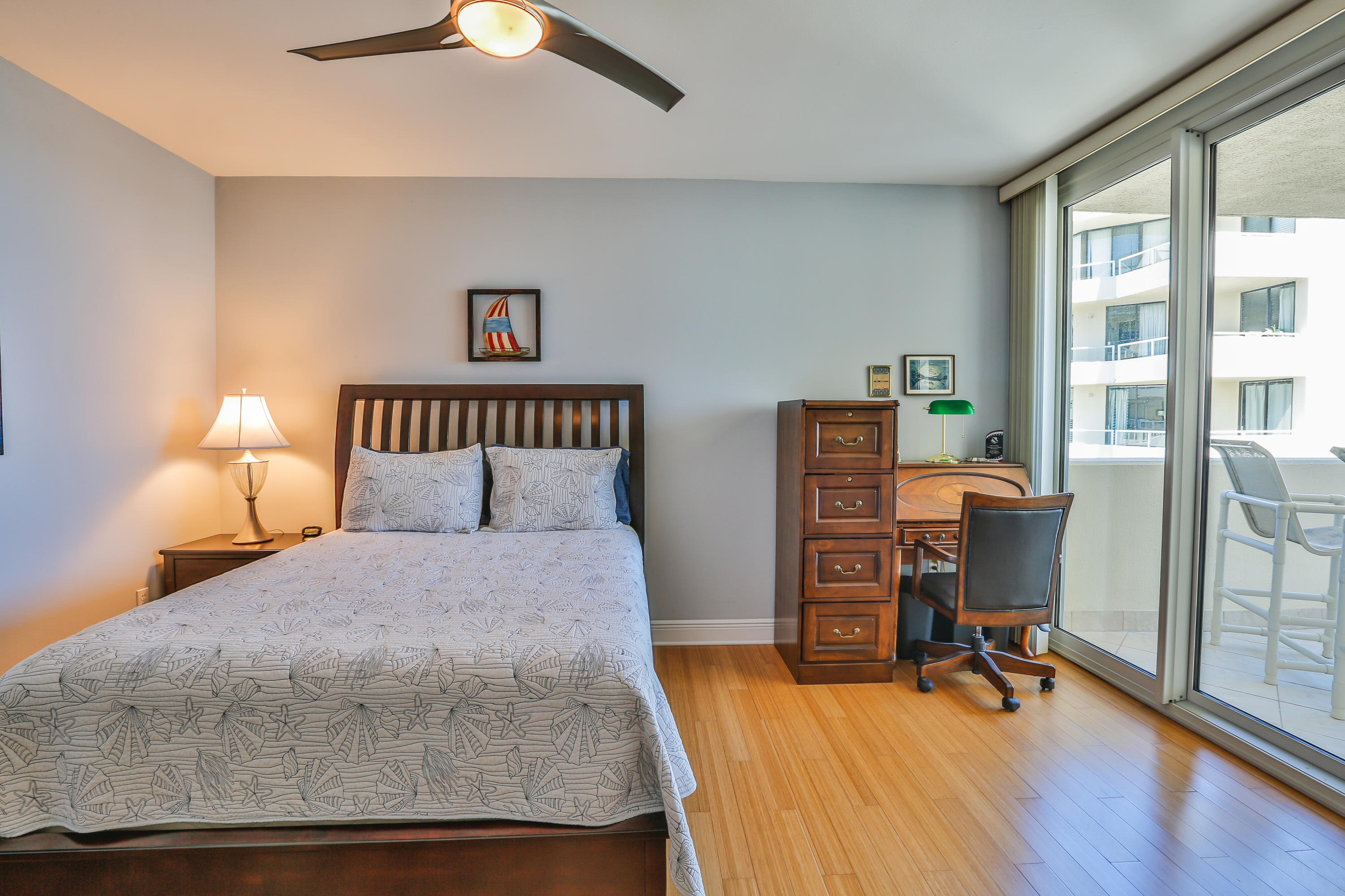 EAST PASS TOWERS CONDO PH 2 - Residential