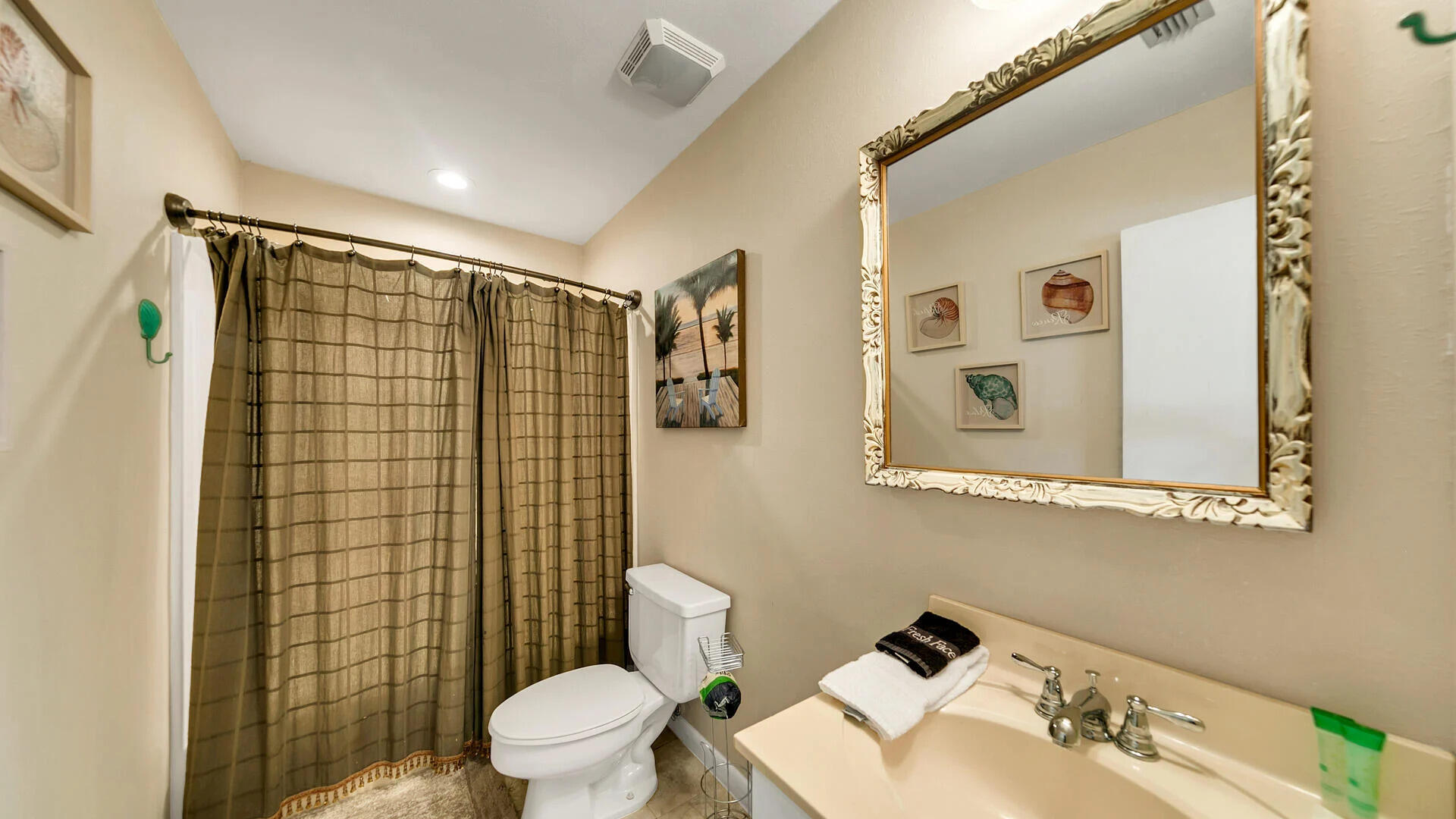 CANAL PLACE PH 1 - Residential Lease