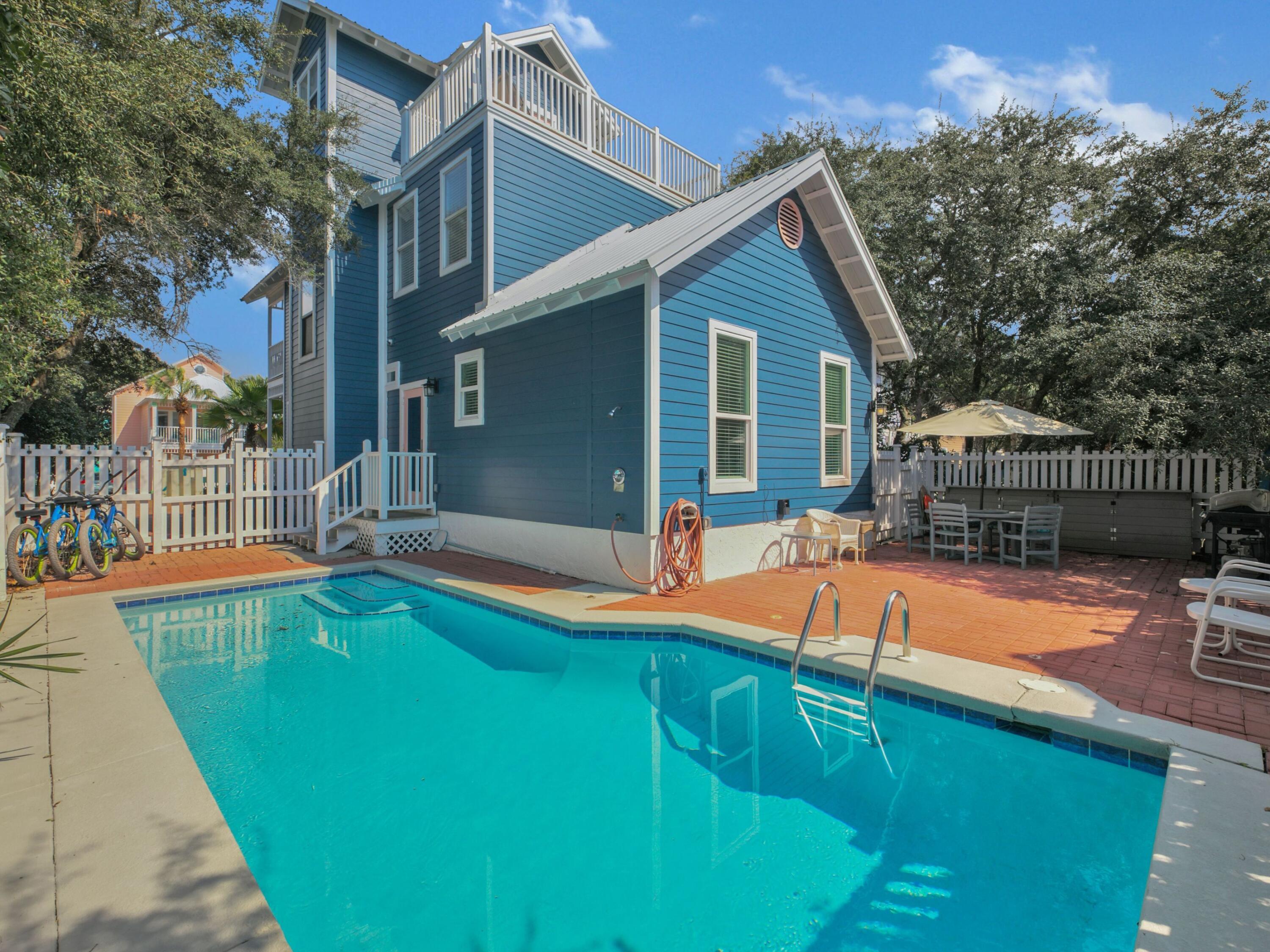 SUNRISE BEACH - Residential