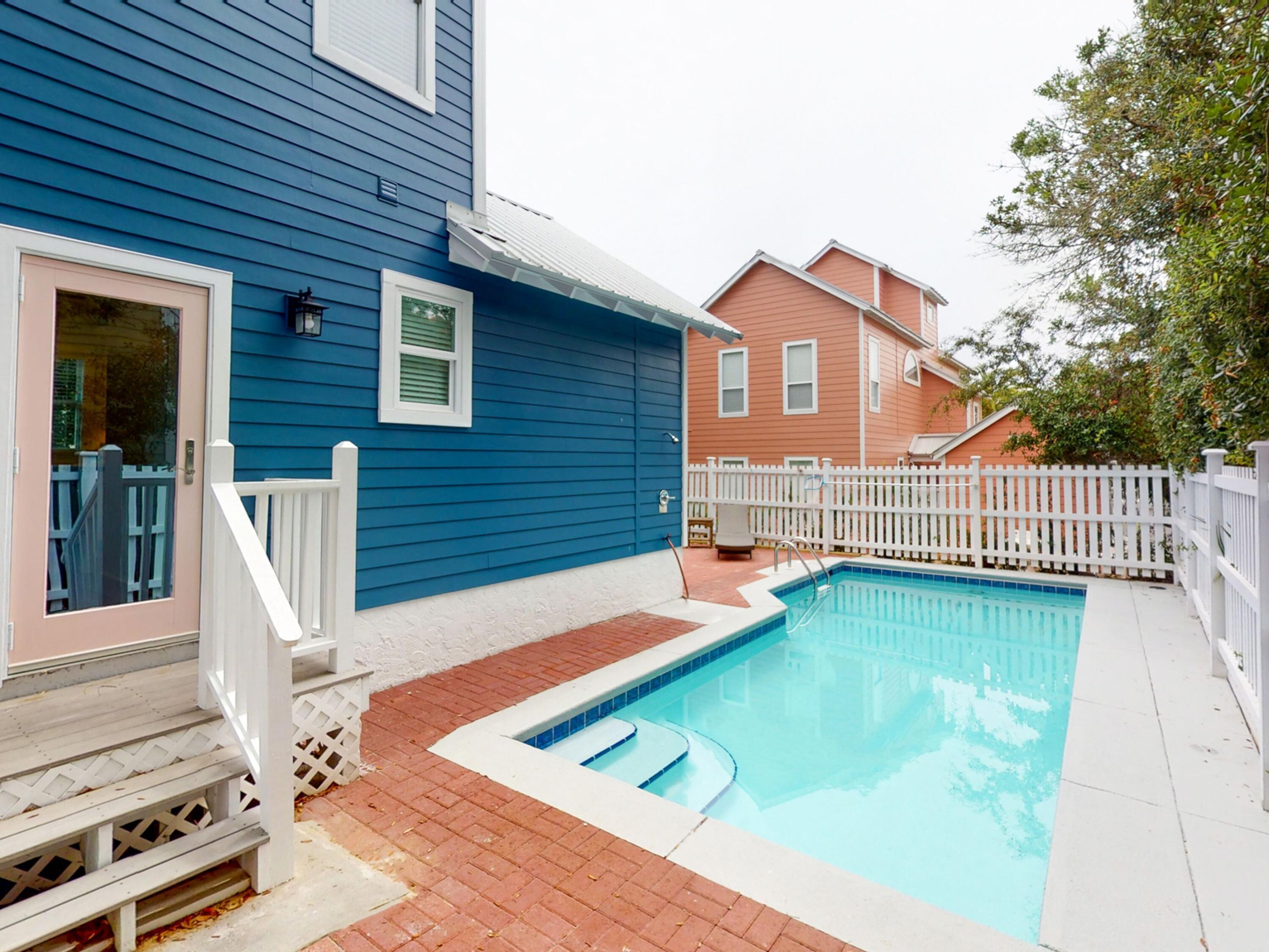 SUNRISE BEACH - Residential