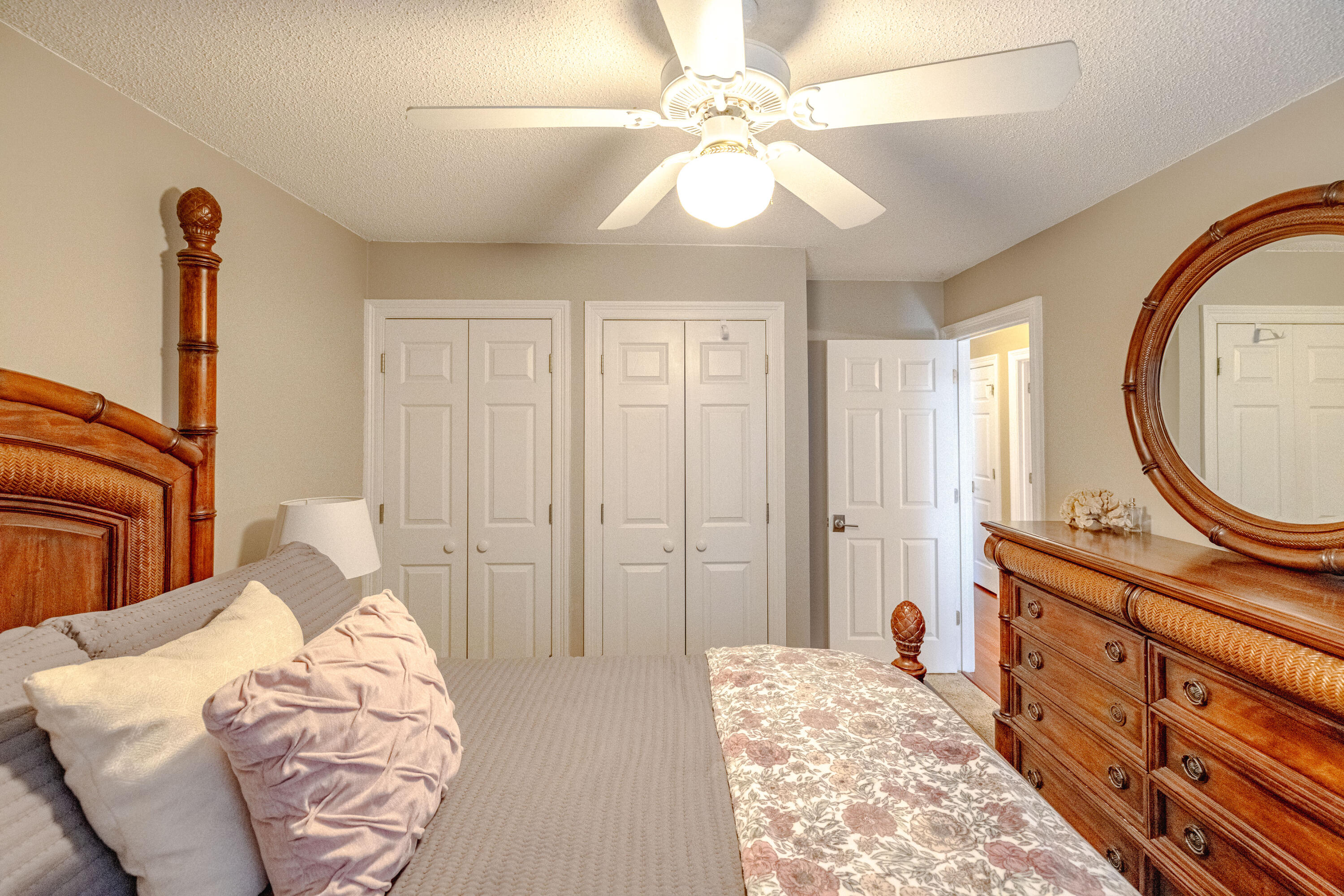 Colony Club - Residential