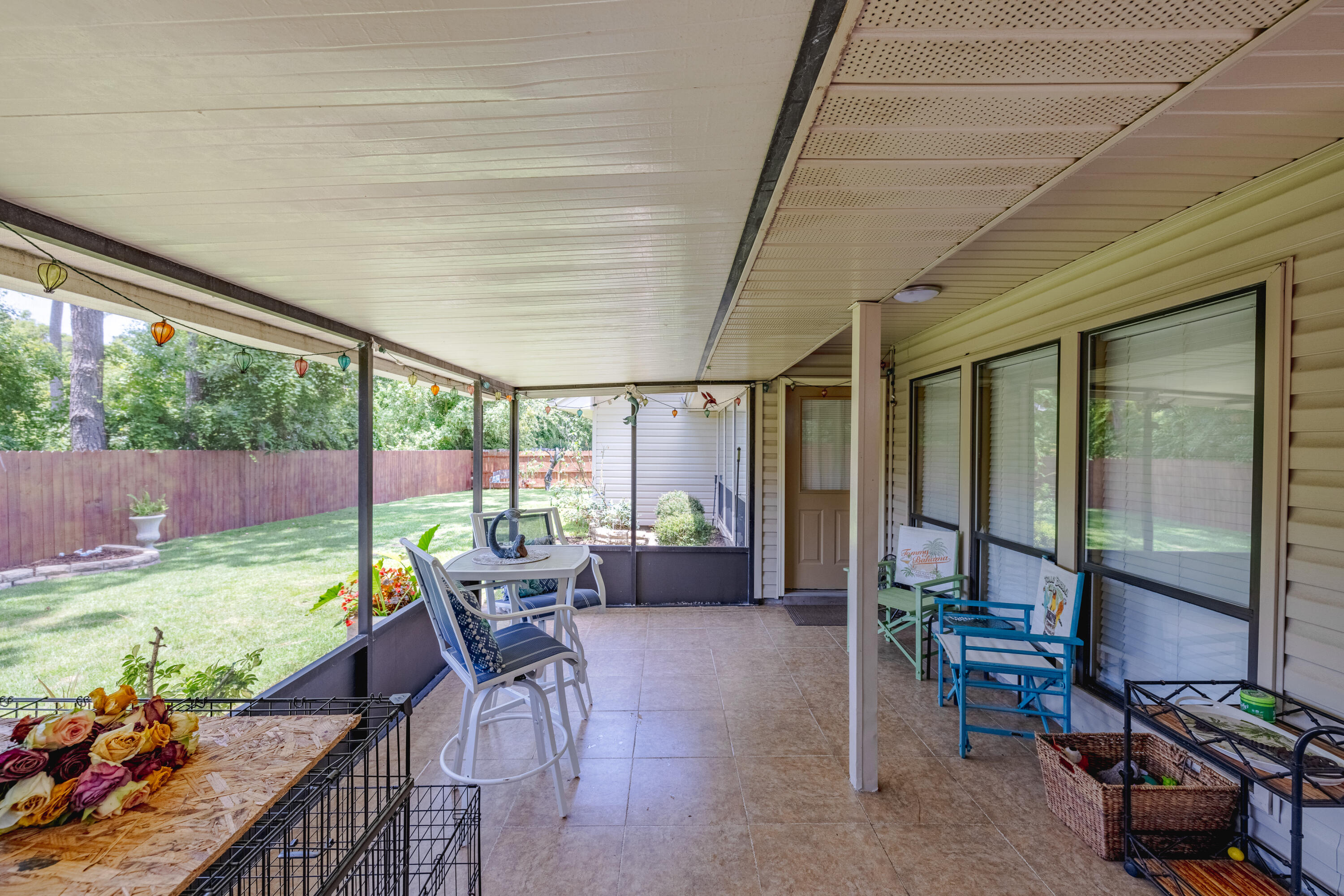 Colony Club - Residential