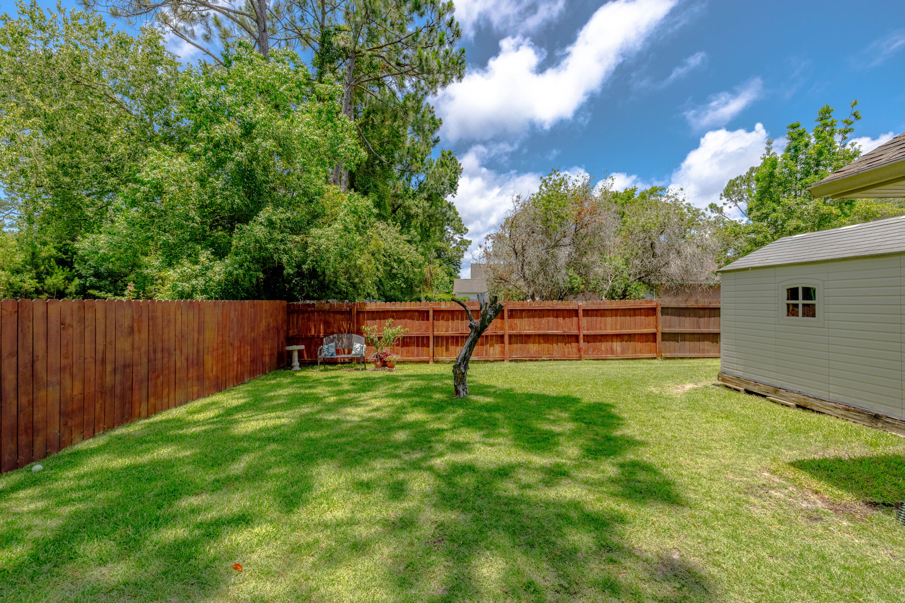 Colony Club - Residential