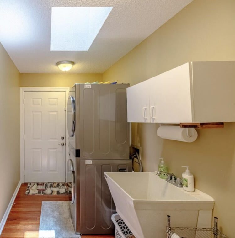 Colony Club - Residential