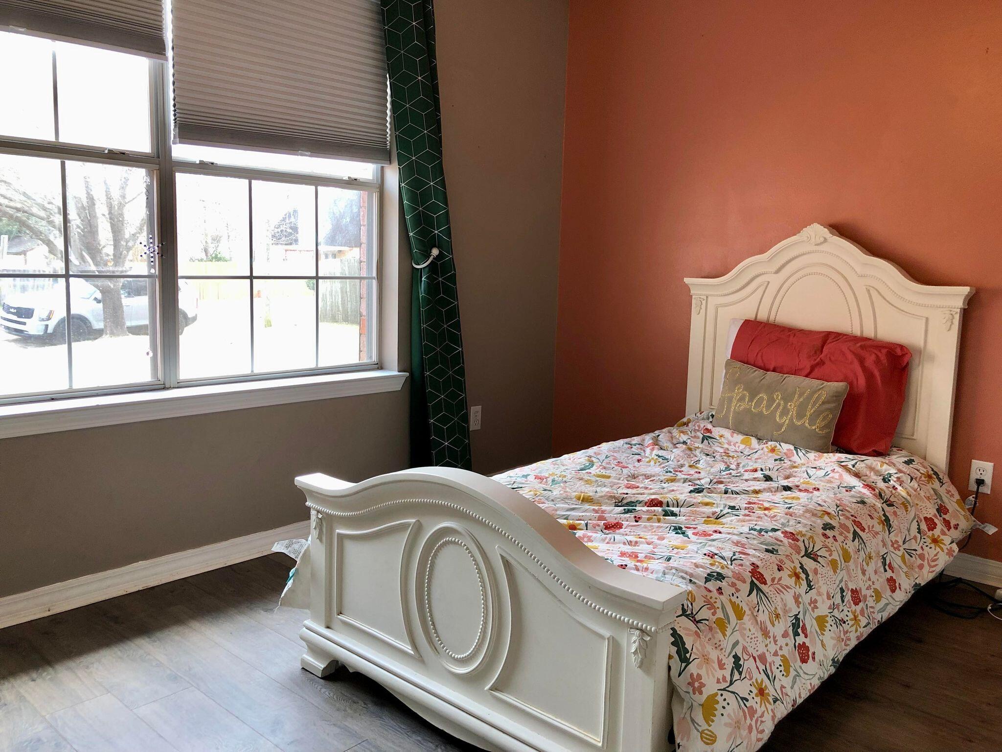 COUNTRYVIEW ESTATES 4TH ADDN - Residential