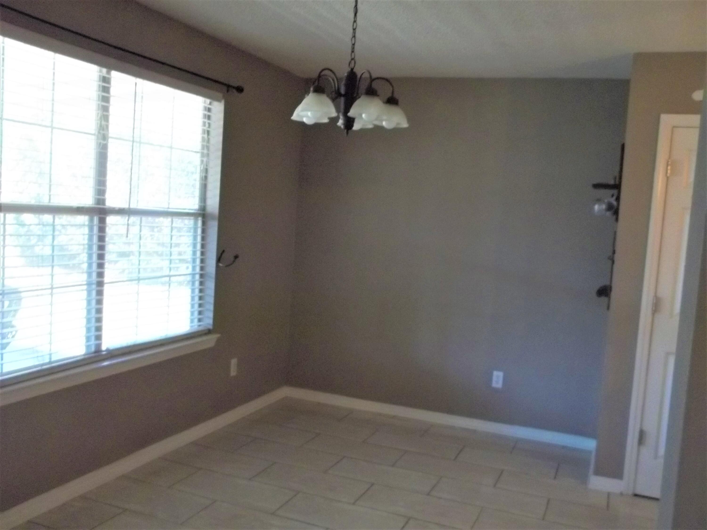 COUNTRYVIEW ESTATES 4TH ADDN - Residential
