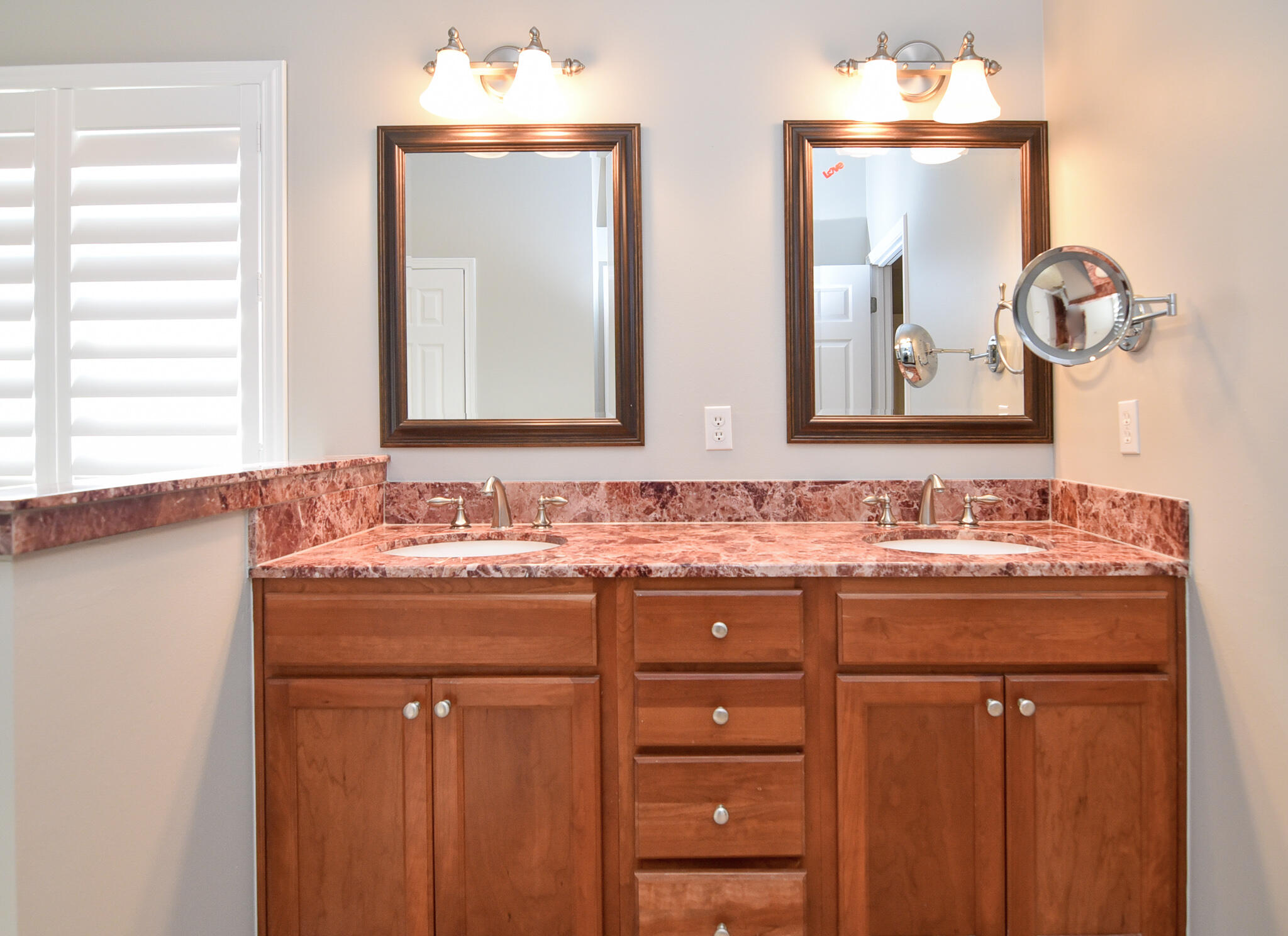 PARKWOOD ESTATES PH 5 - Residential