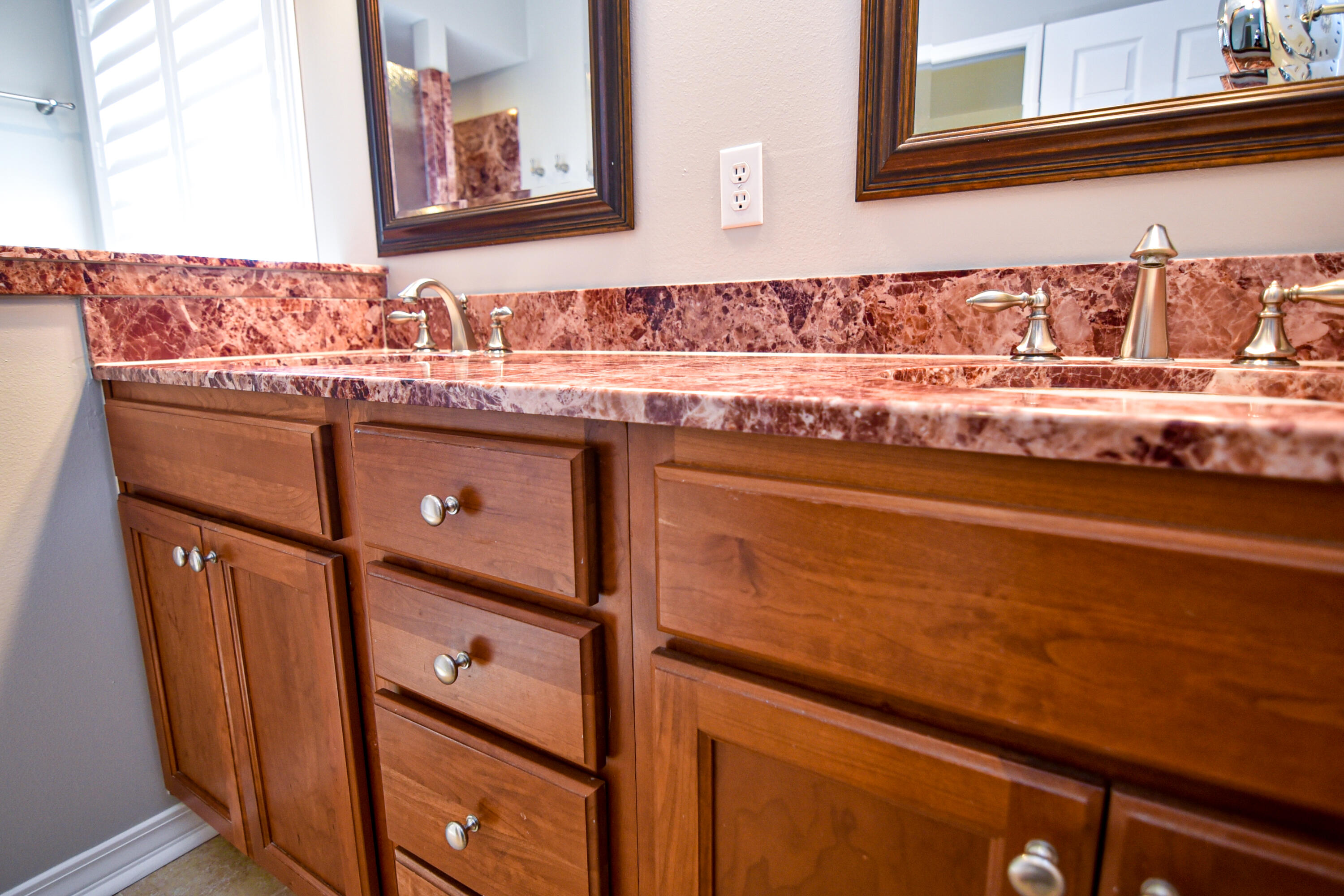 PARKWOOD ESTATES PH 5 - Residential