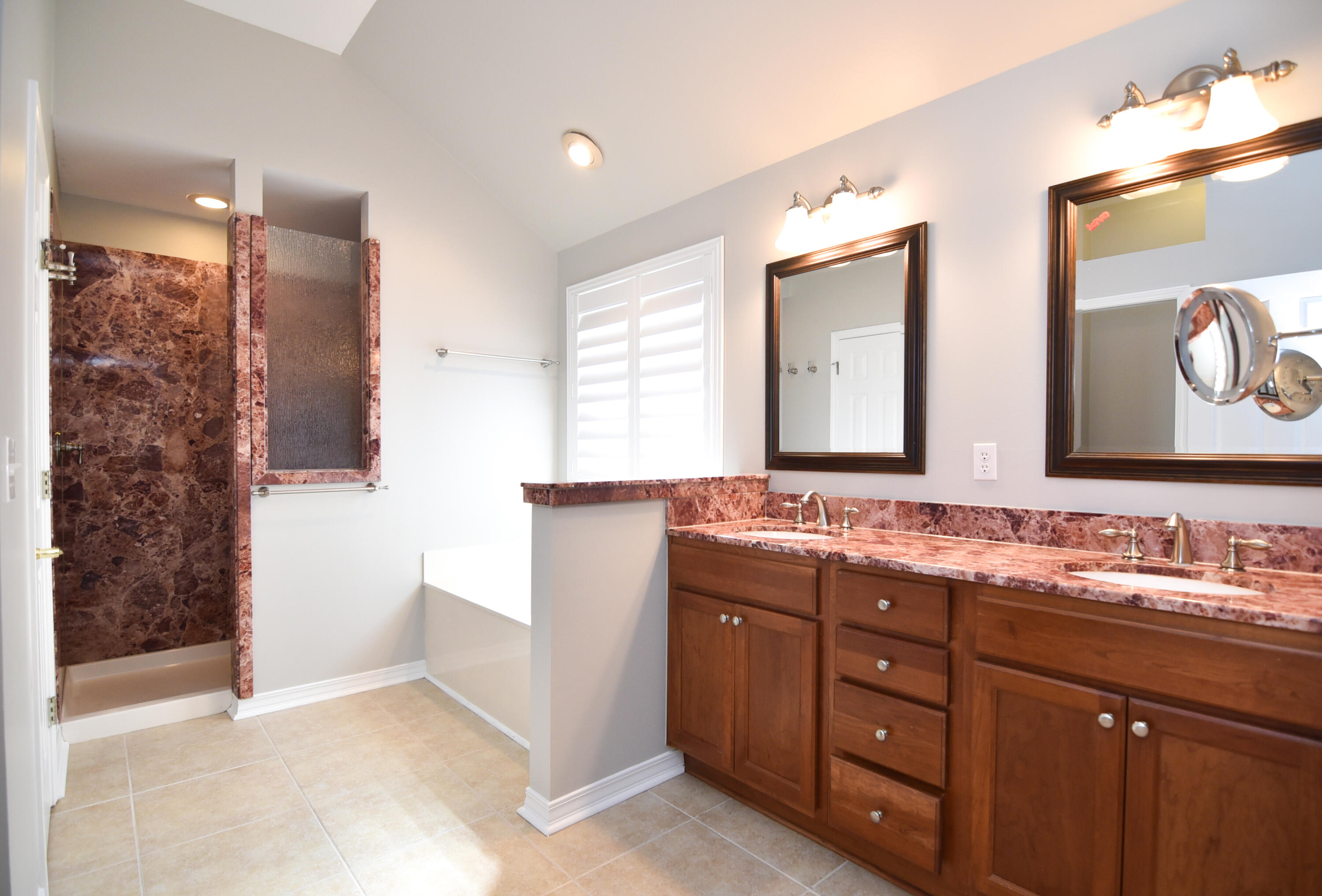 PARKWOOD ESTATES PH 5 - Residential