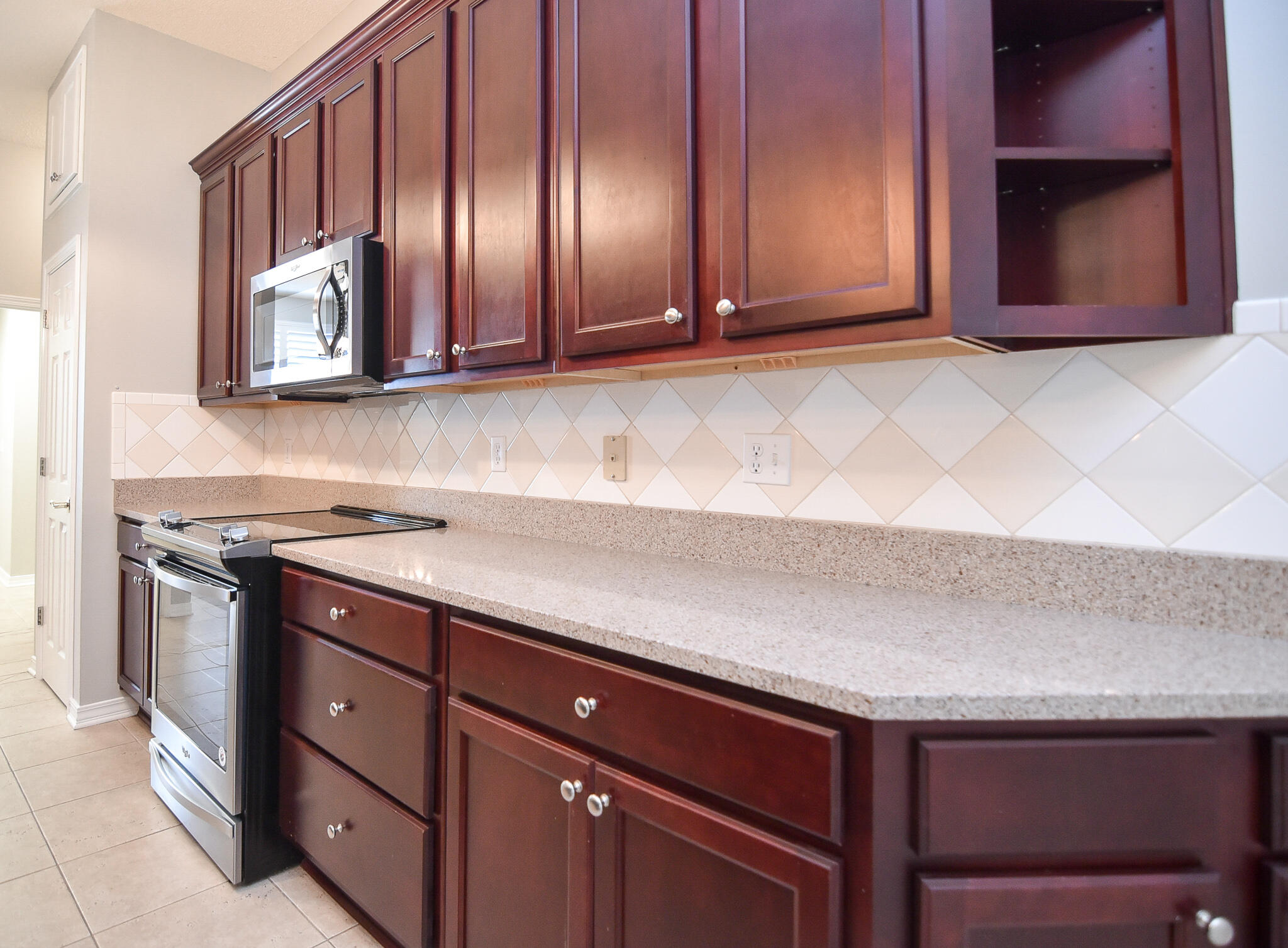 PARKWOOD ESTATES PH 5 - Residential